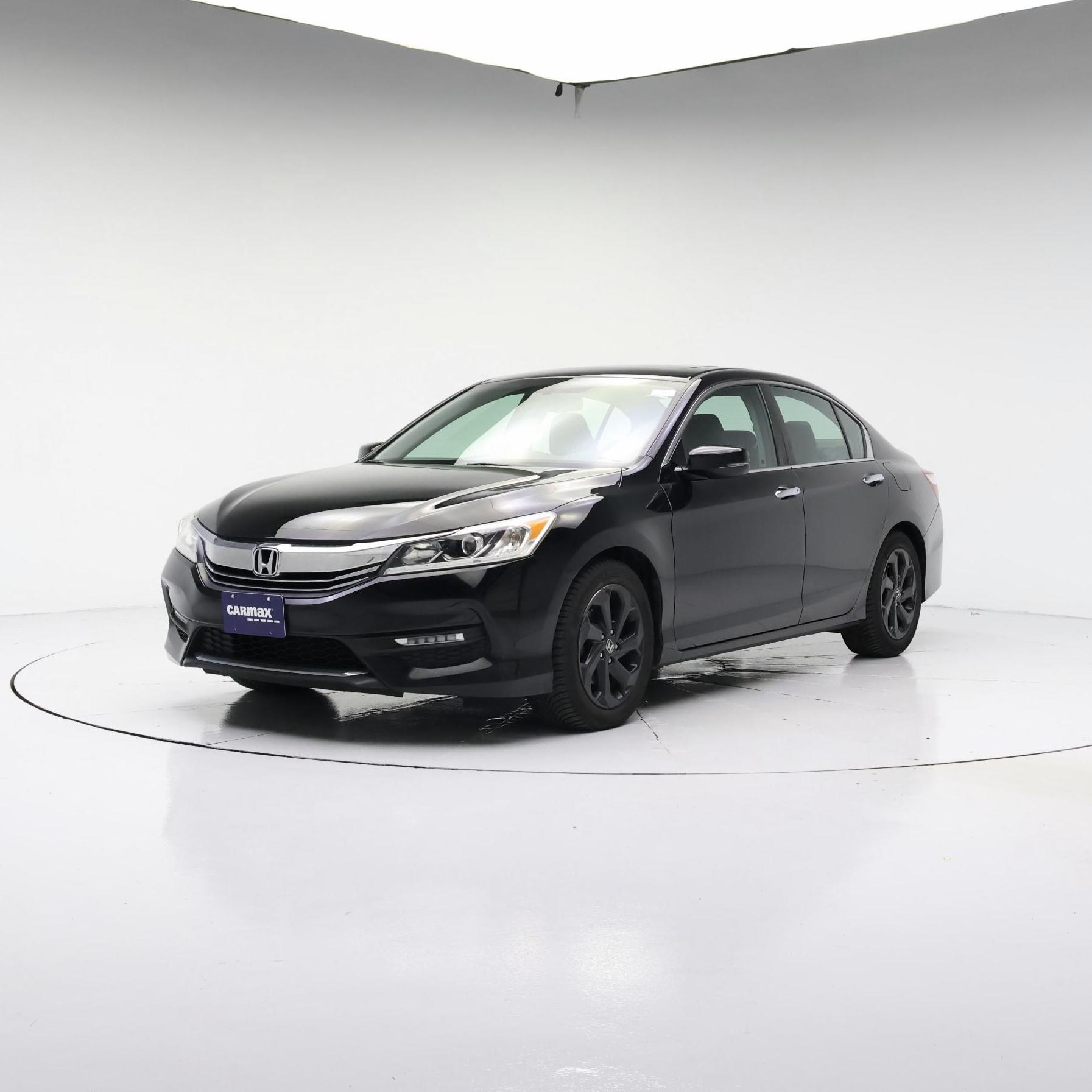 Thumbnail: 2017 Honda Accord - 4