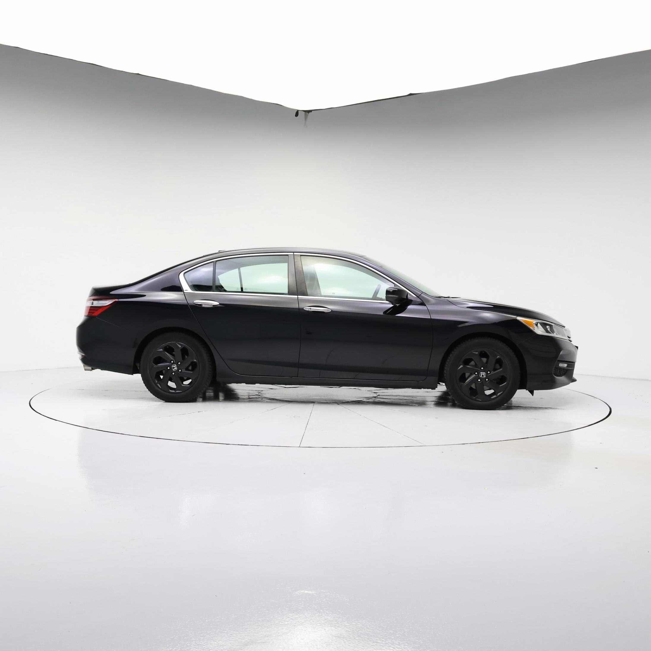 Thumbnail: 2017 Honda Accord - 7