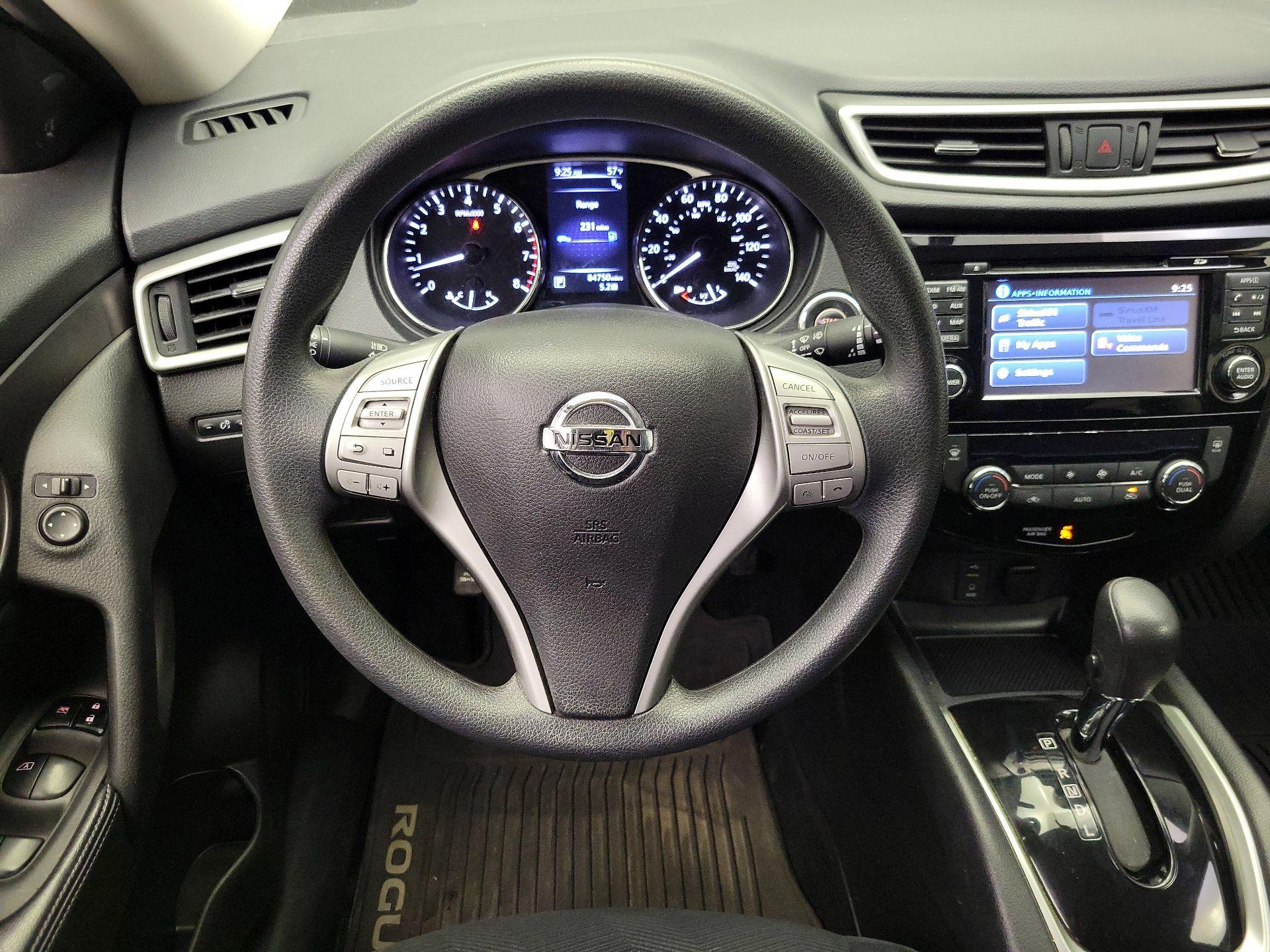 Thumbnail: 2016 Nissan Rogue - 10