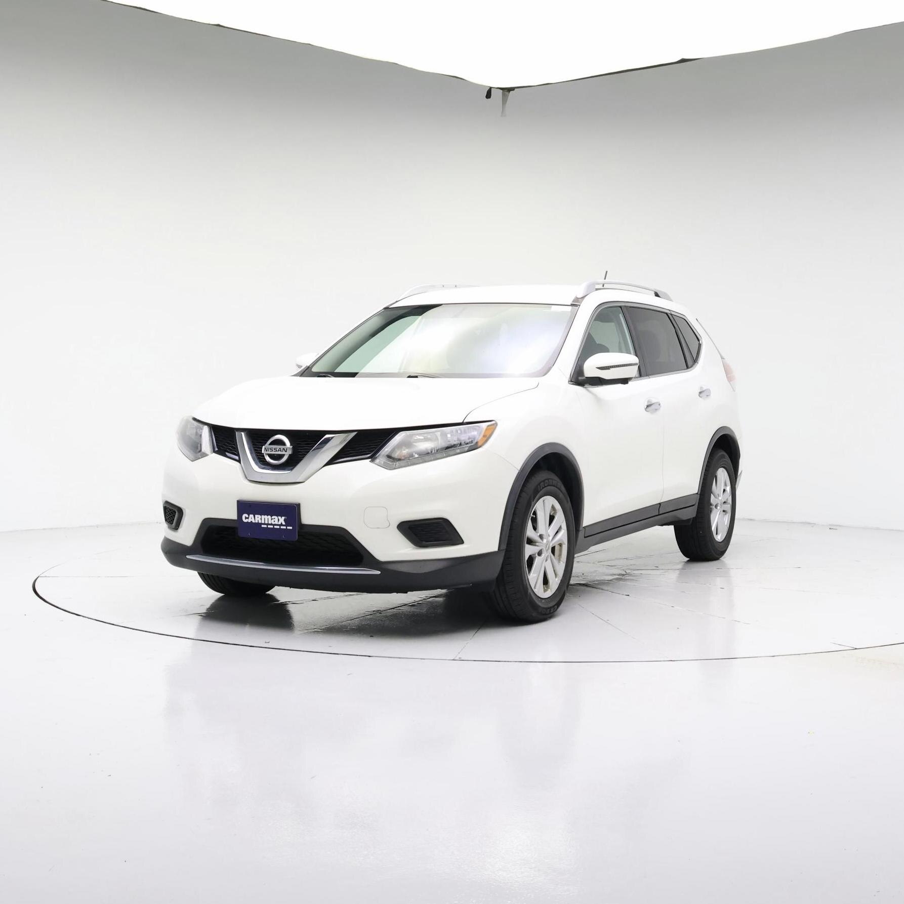 Thumbnail: 2016 Nissan Rogue - 4