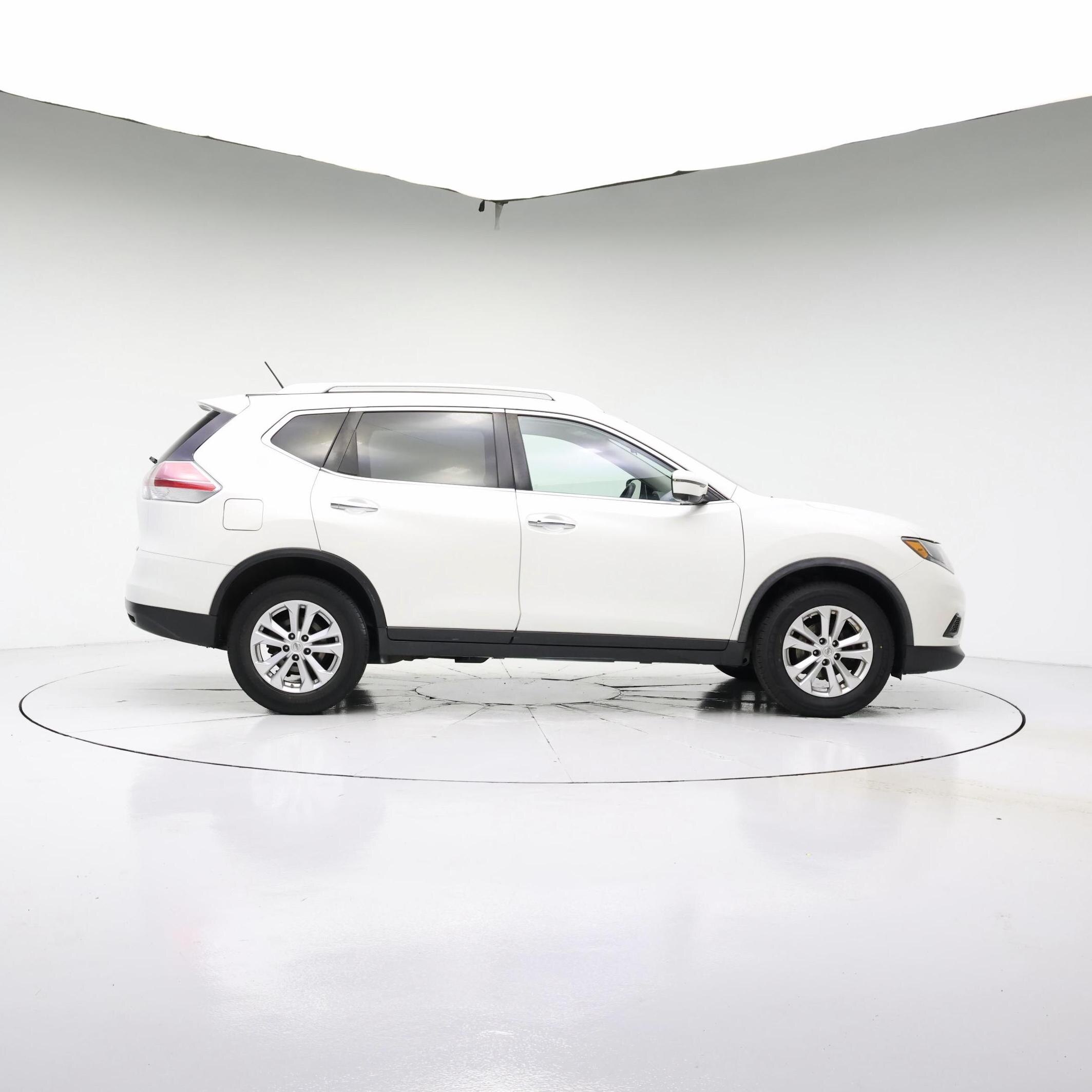 Thumbnail: 2016 Nissan Rogue - 7