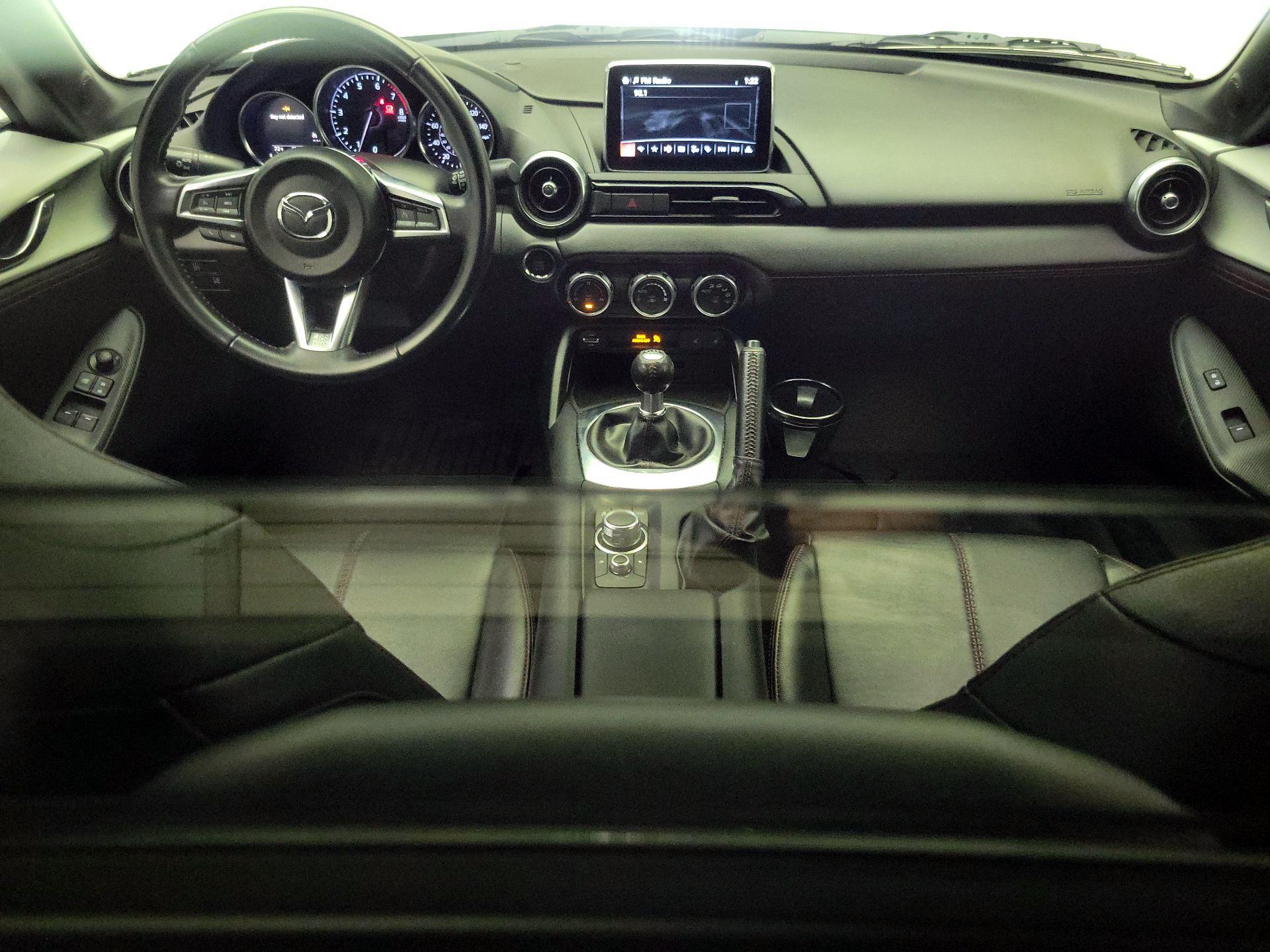 Thumbnail: 2017 Mazda MX-5 Miata - 9