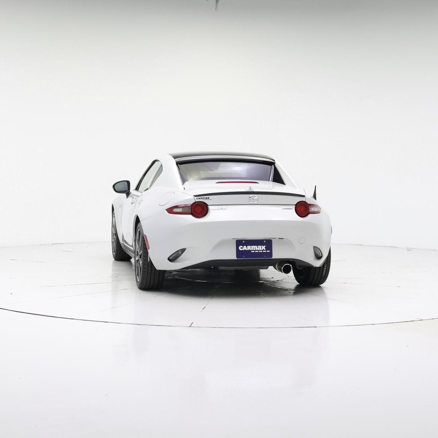 Thumbnail: 2017 Mazda MX-5 Miata - 6
