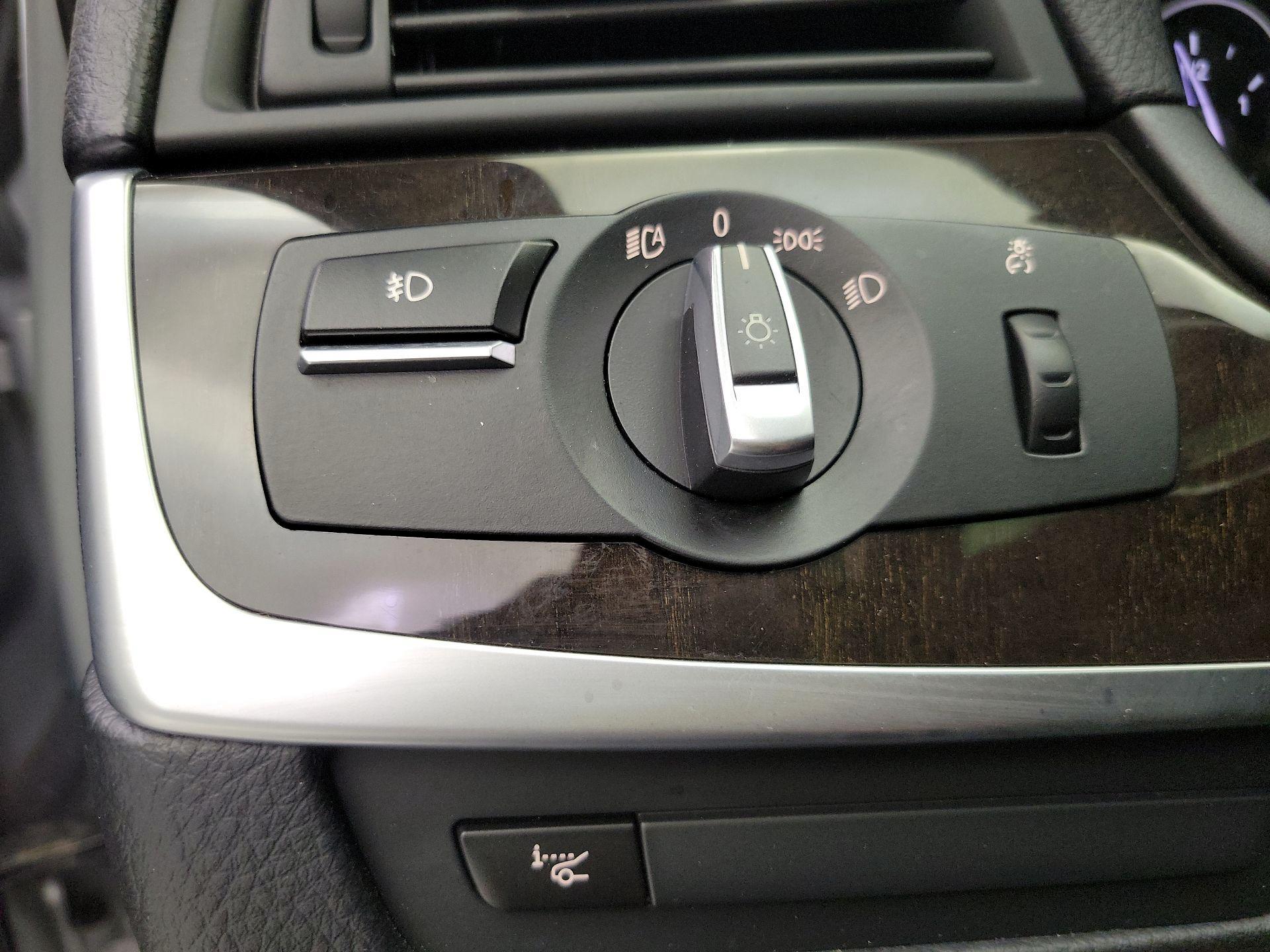Thumbnail: 2016 BMW 5 Series - 13