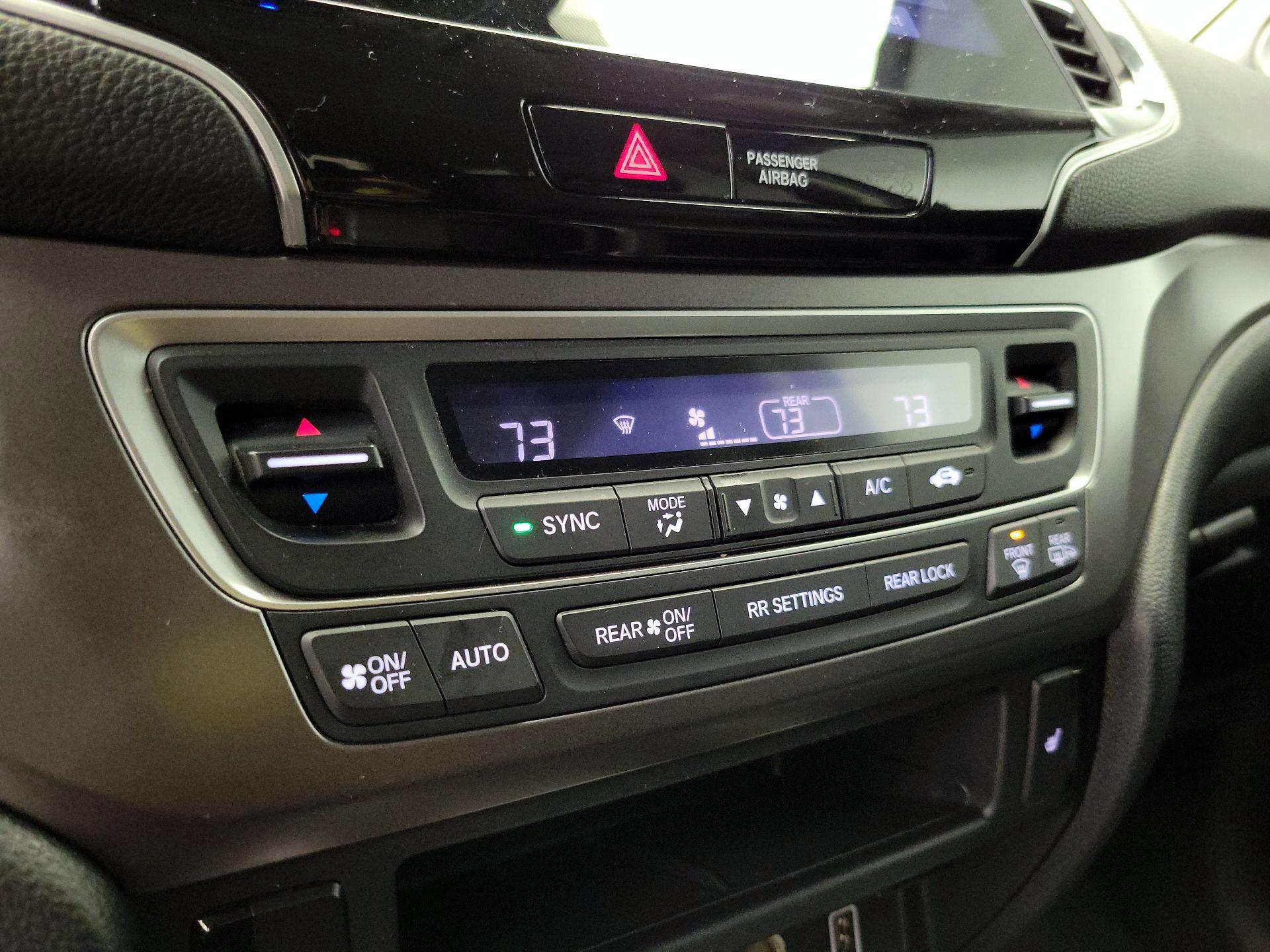 Thumbnail: 2021 Honda Pilot - 16