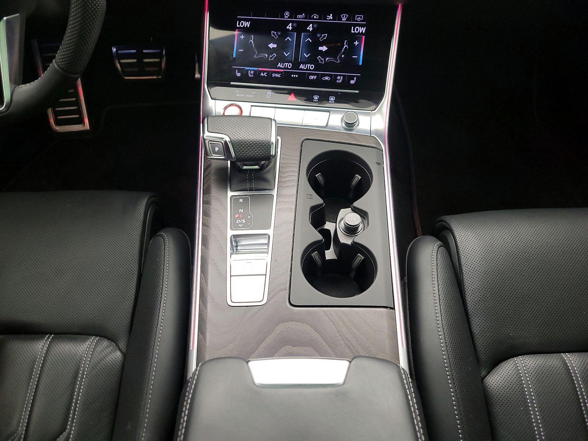 Thumbnail: 2020 Audi S7 - 18