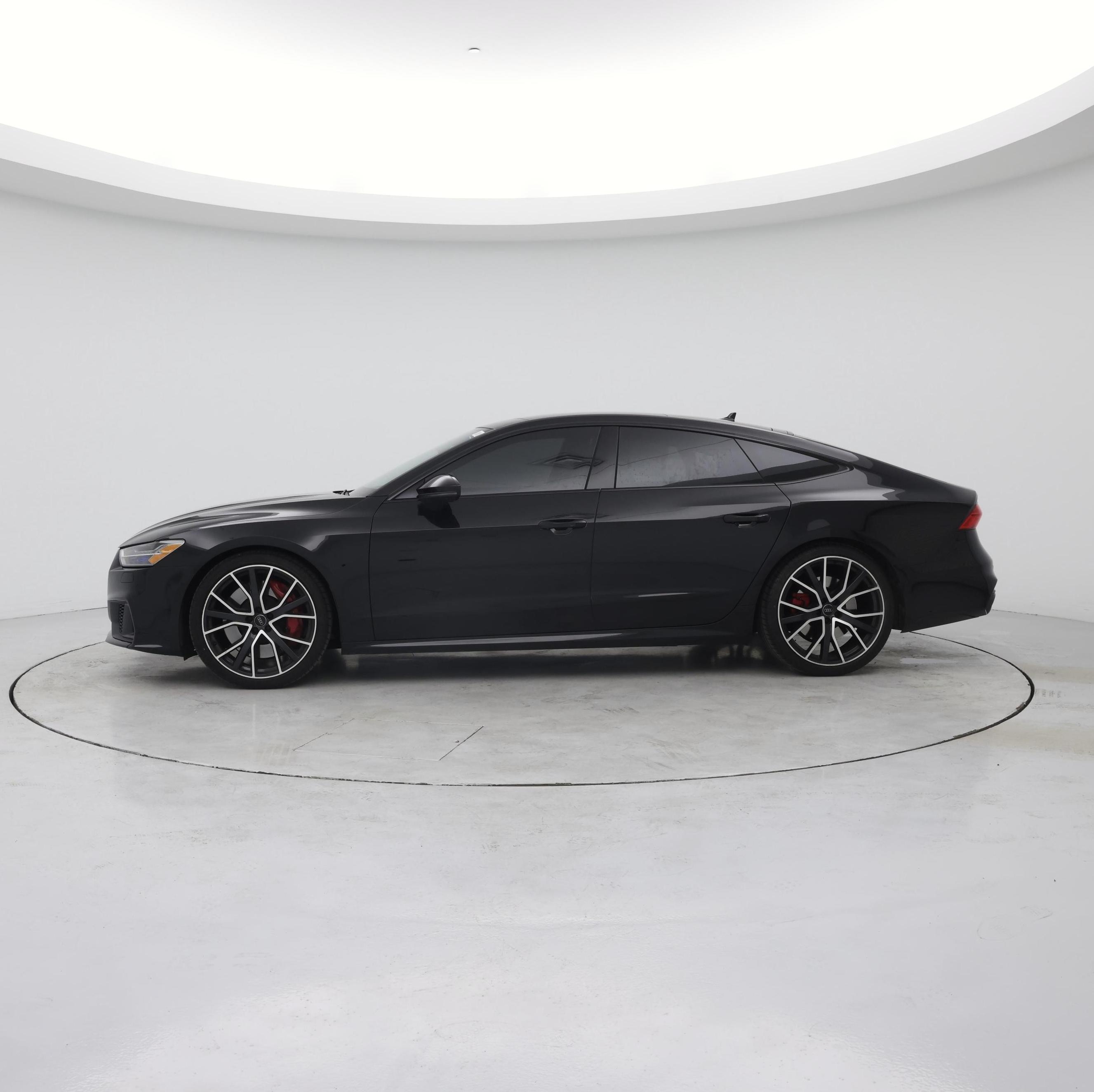 Thumbnail: 2020 Audi S7 - 3
