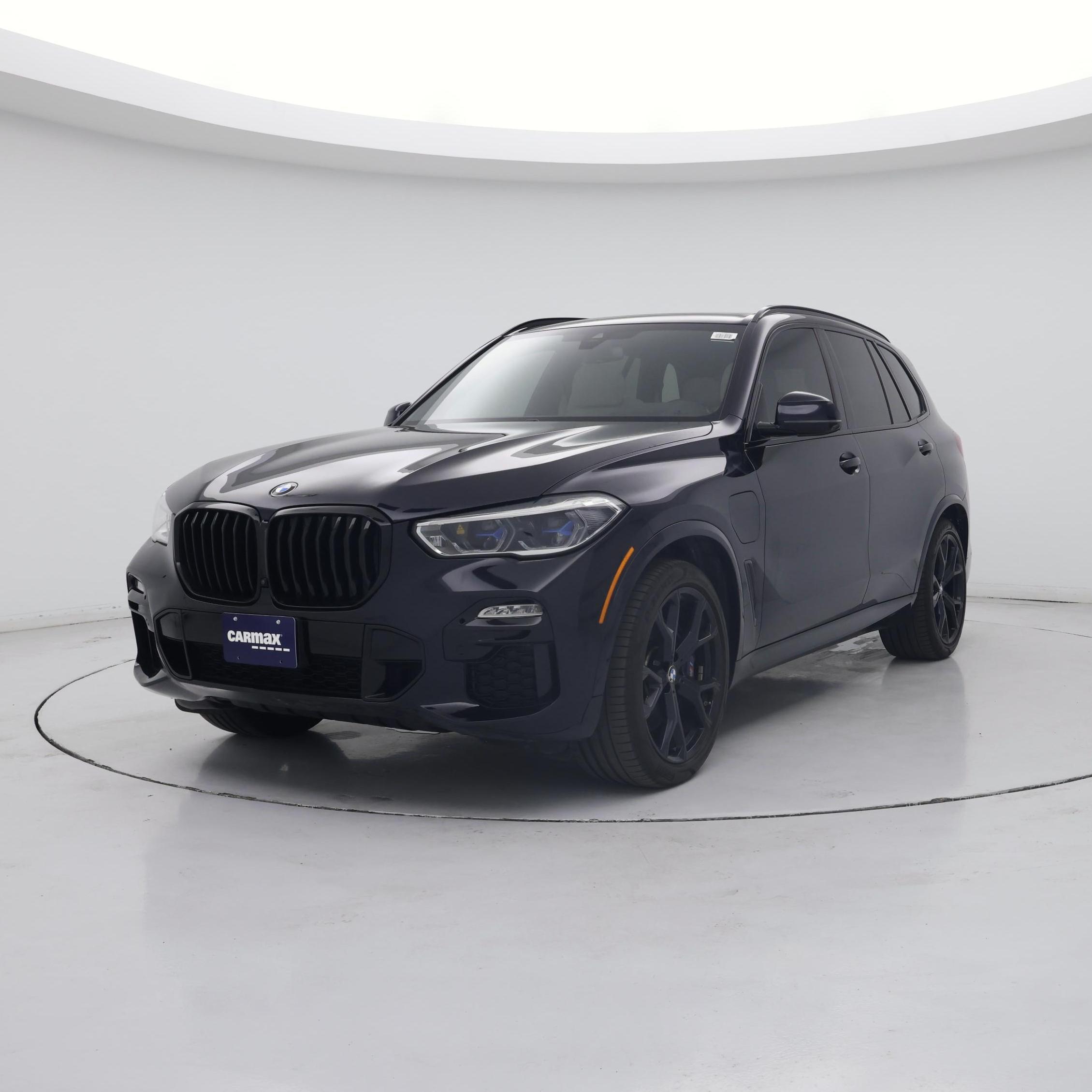 Thumbnail: 2021 BMW X5 - 4