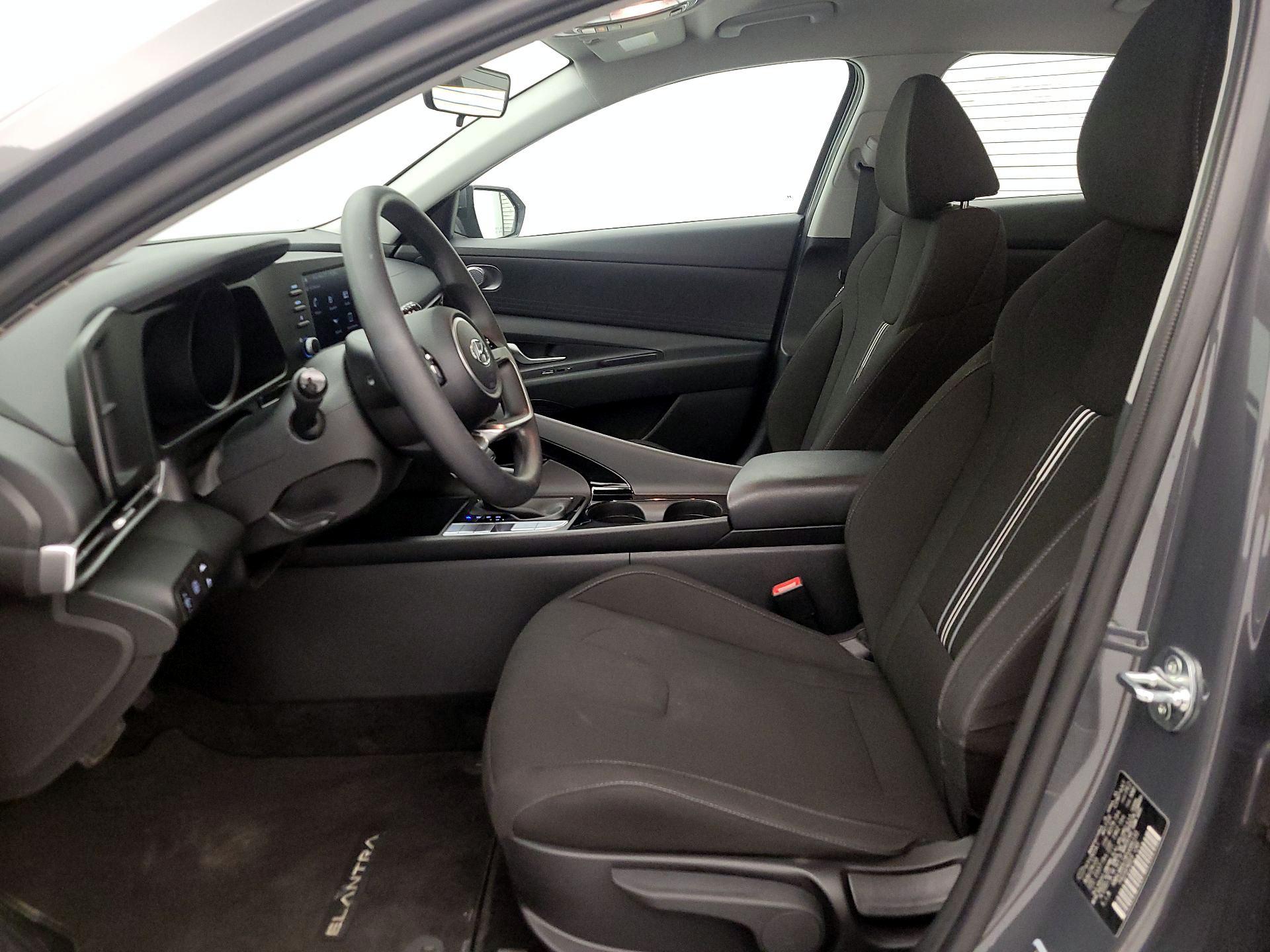 Thumbnail: 2023 Hyundai Elantra - 11