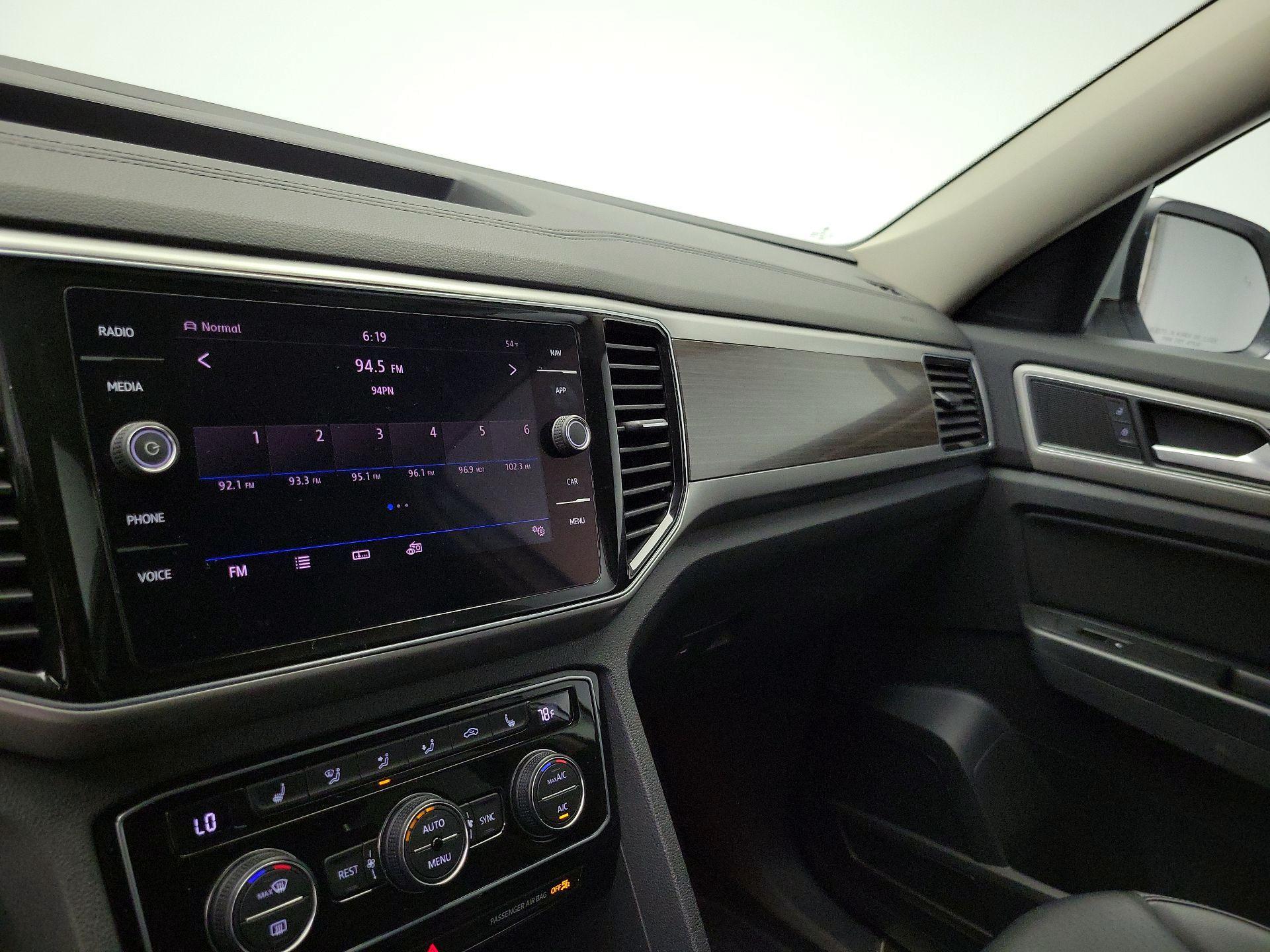 Thumbnail: 2019 Volkswagen Atlas - 15