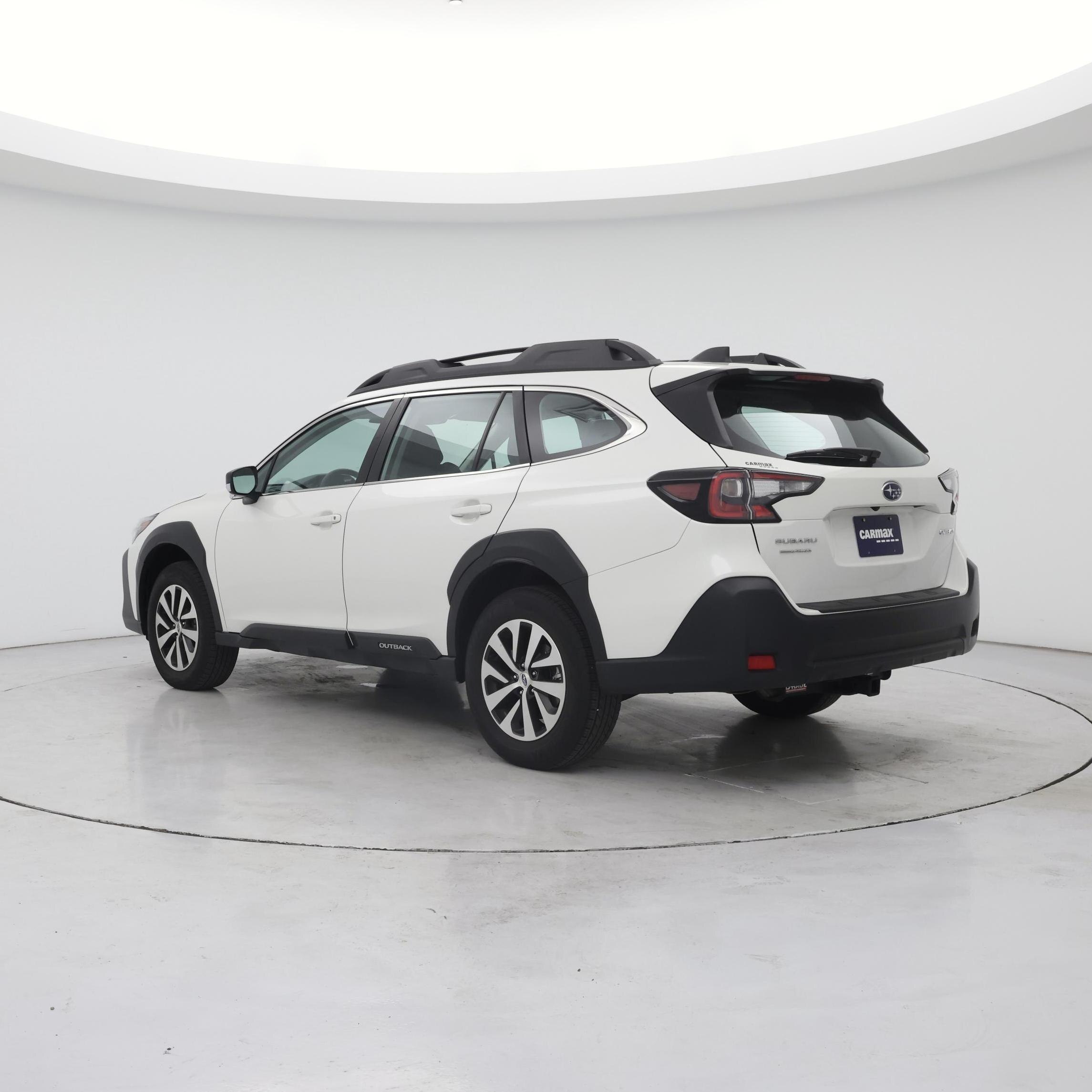 Thumbnail: 2025 Subaru Outback - 2