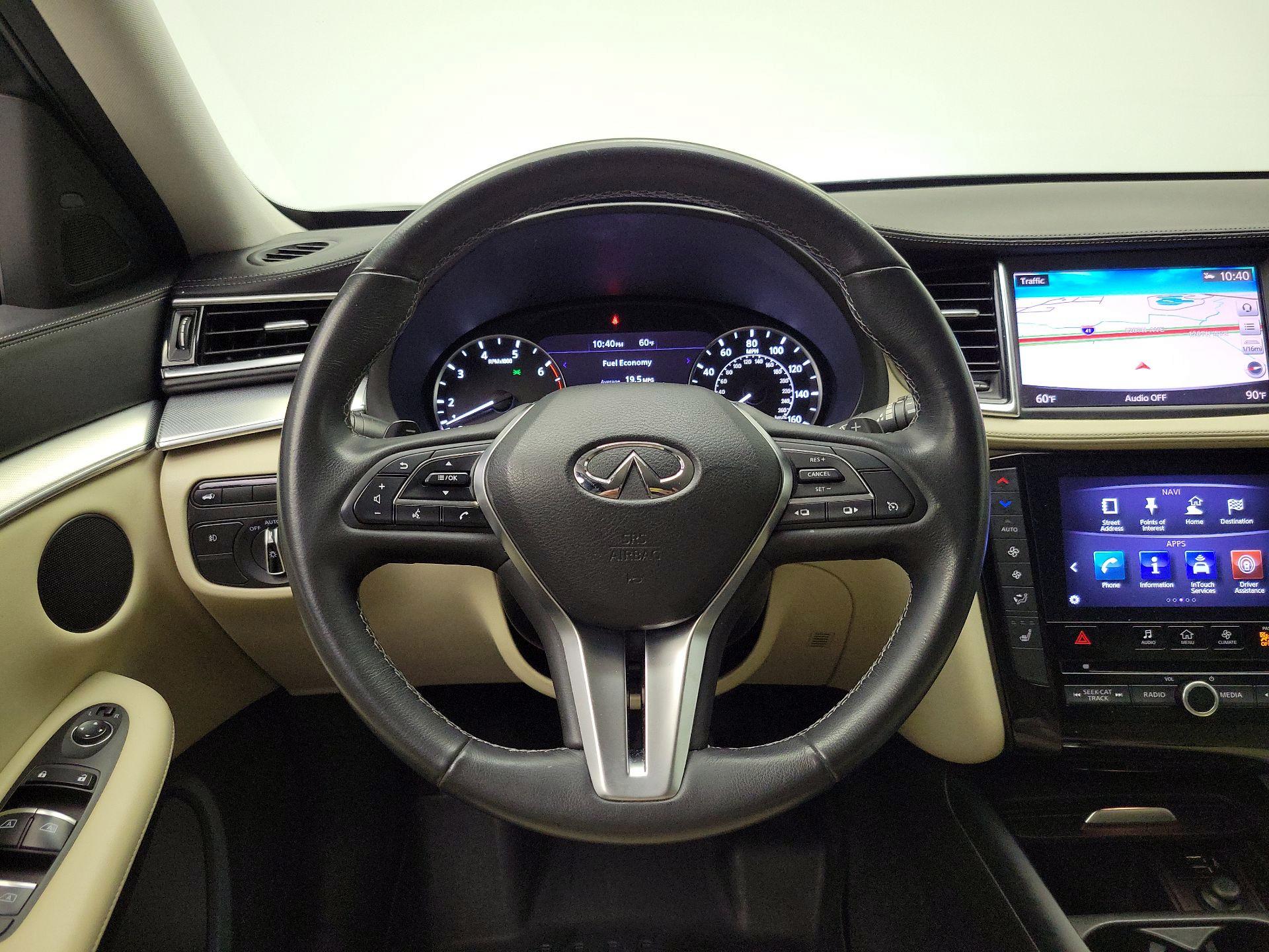 Thumbnail: 2019 INFINITI QX50 - 10