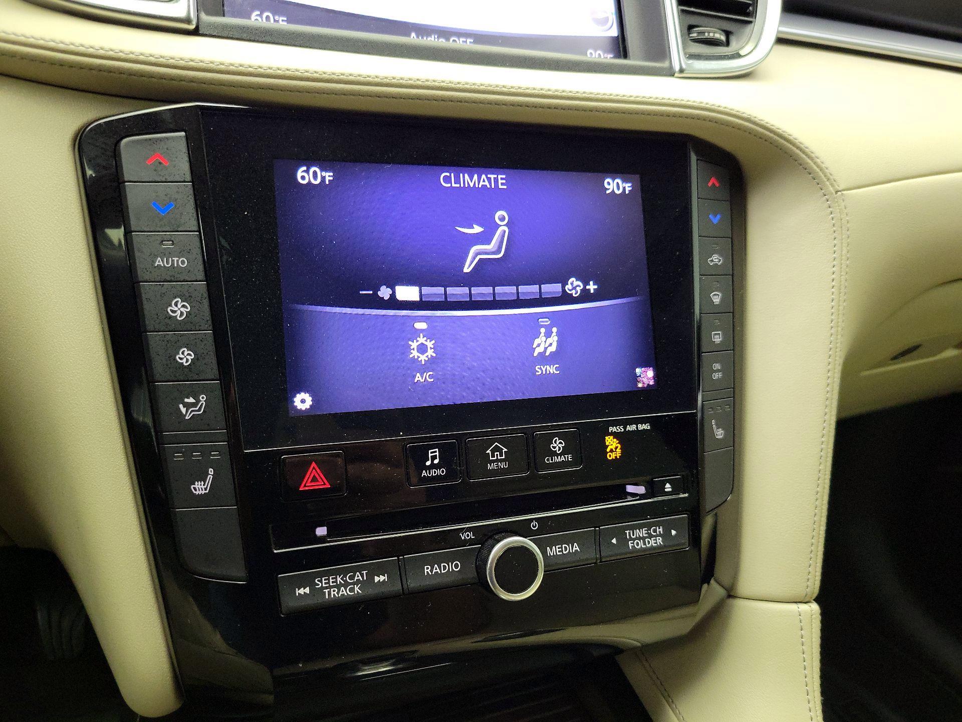 Thumbnail: 2019 INFINITI QX50 - 17