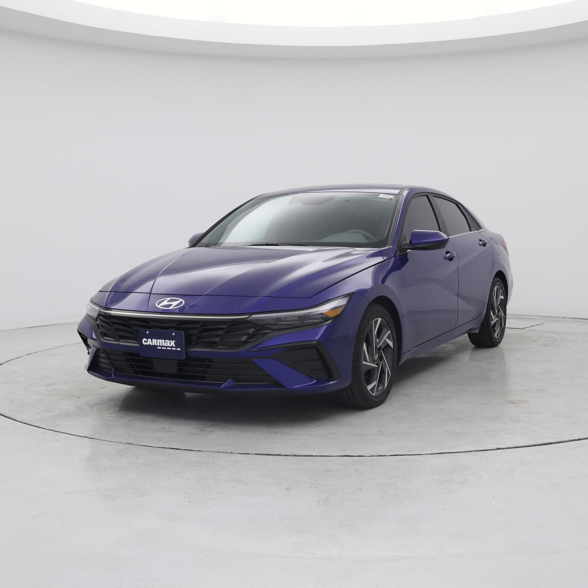 Thumbnail: 2025 Hyundai Elantra - 4