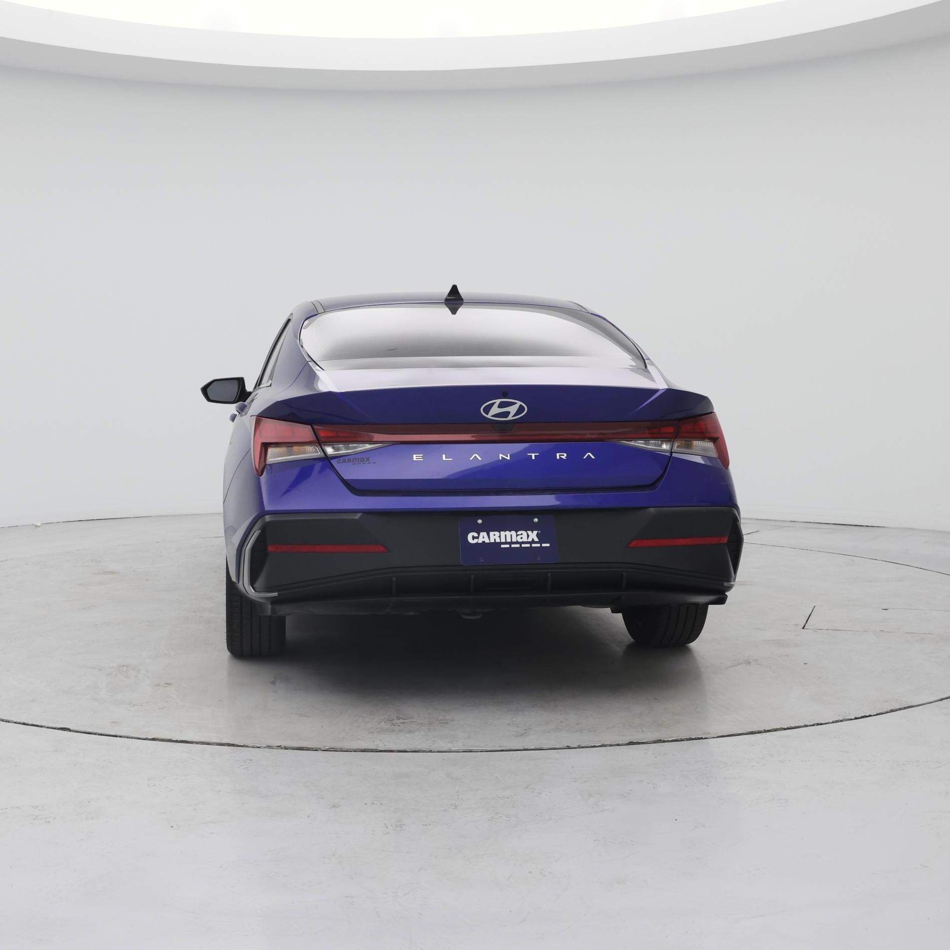 Thumbnail: 2025 Hyundai Elantra - 6