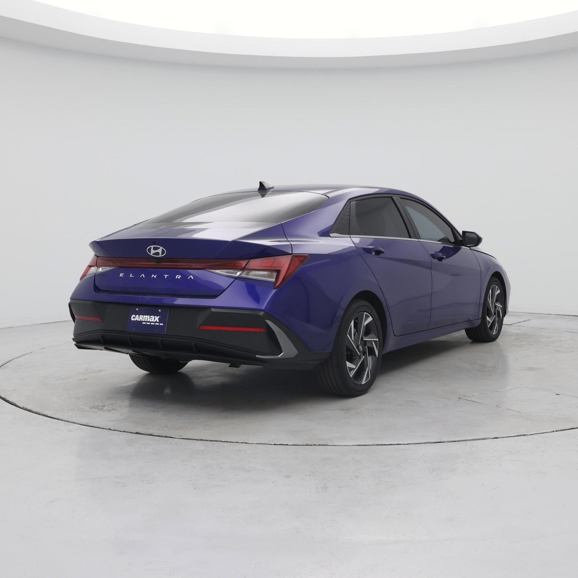 Thumbnail: 2025 Hyundai Elantra - 8
