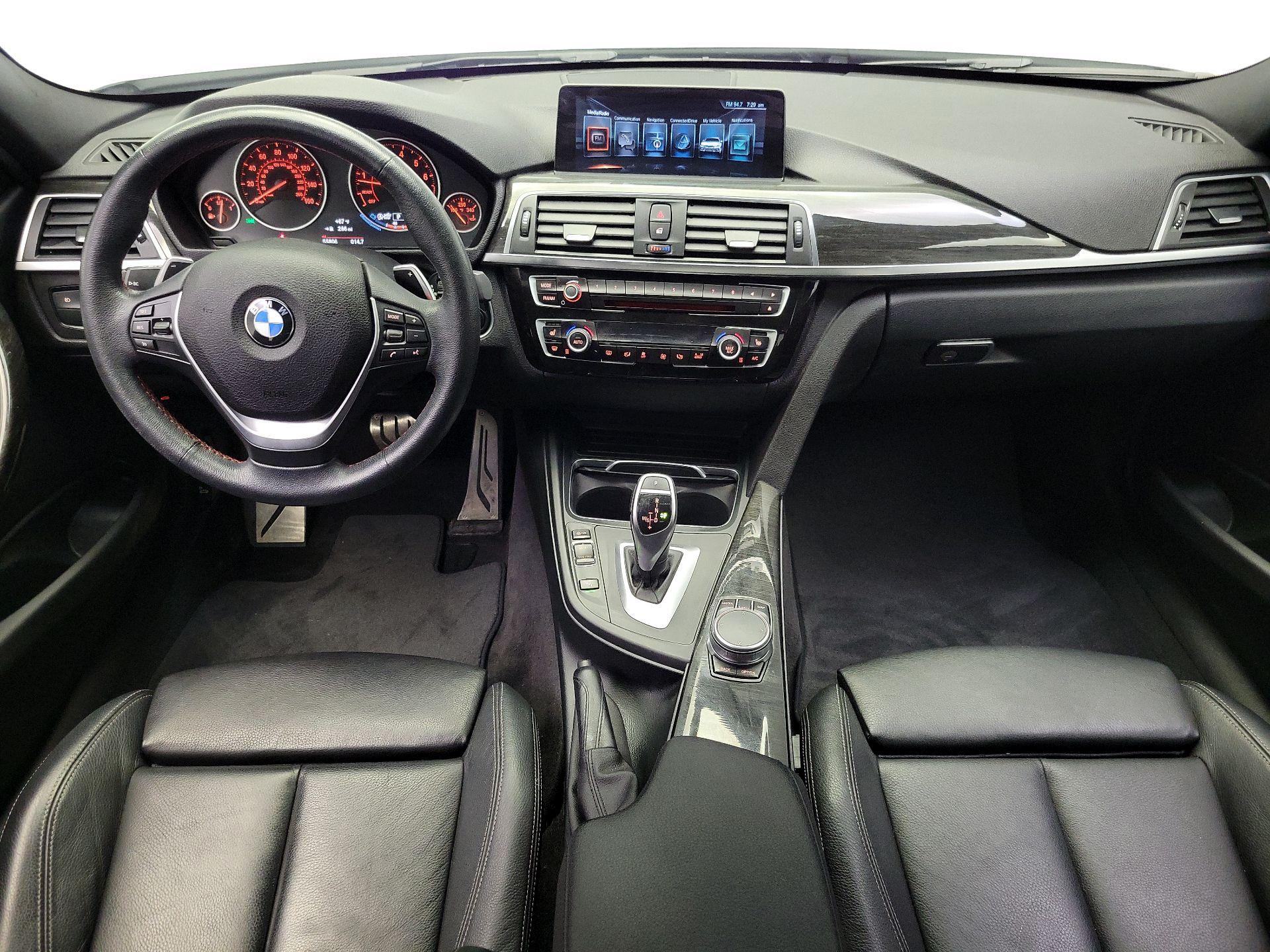 Thumbnail: 2017 BMW 3 Series - 9