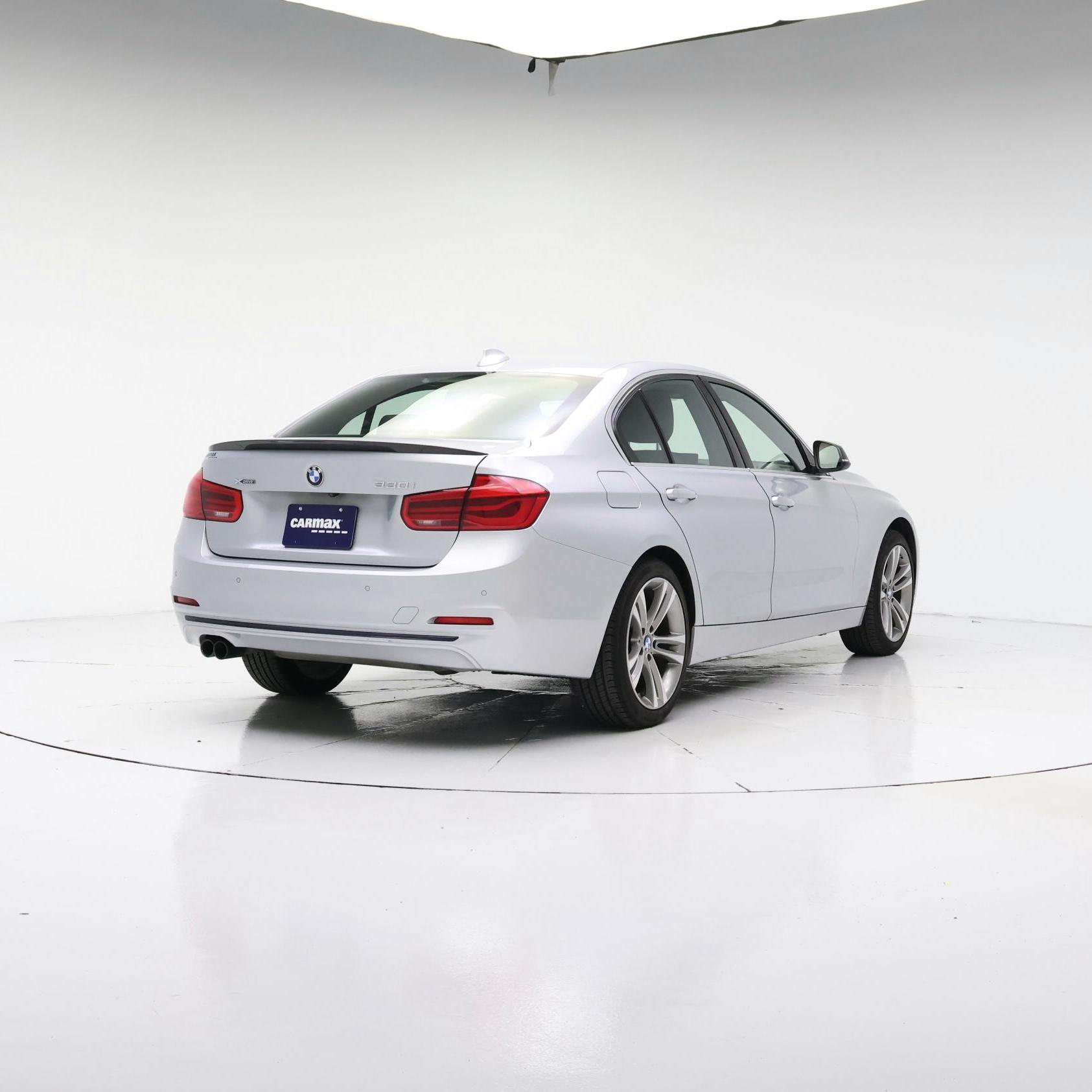 Thumbnail: 2017 BMW 3 Series - 8