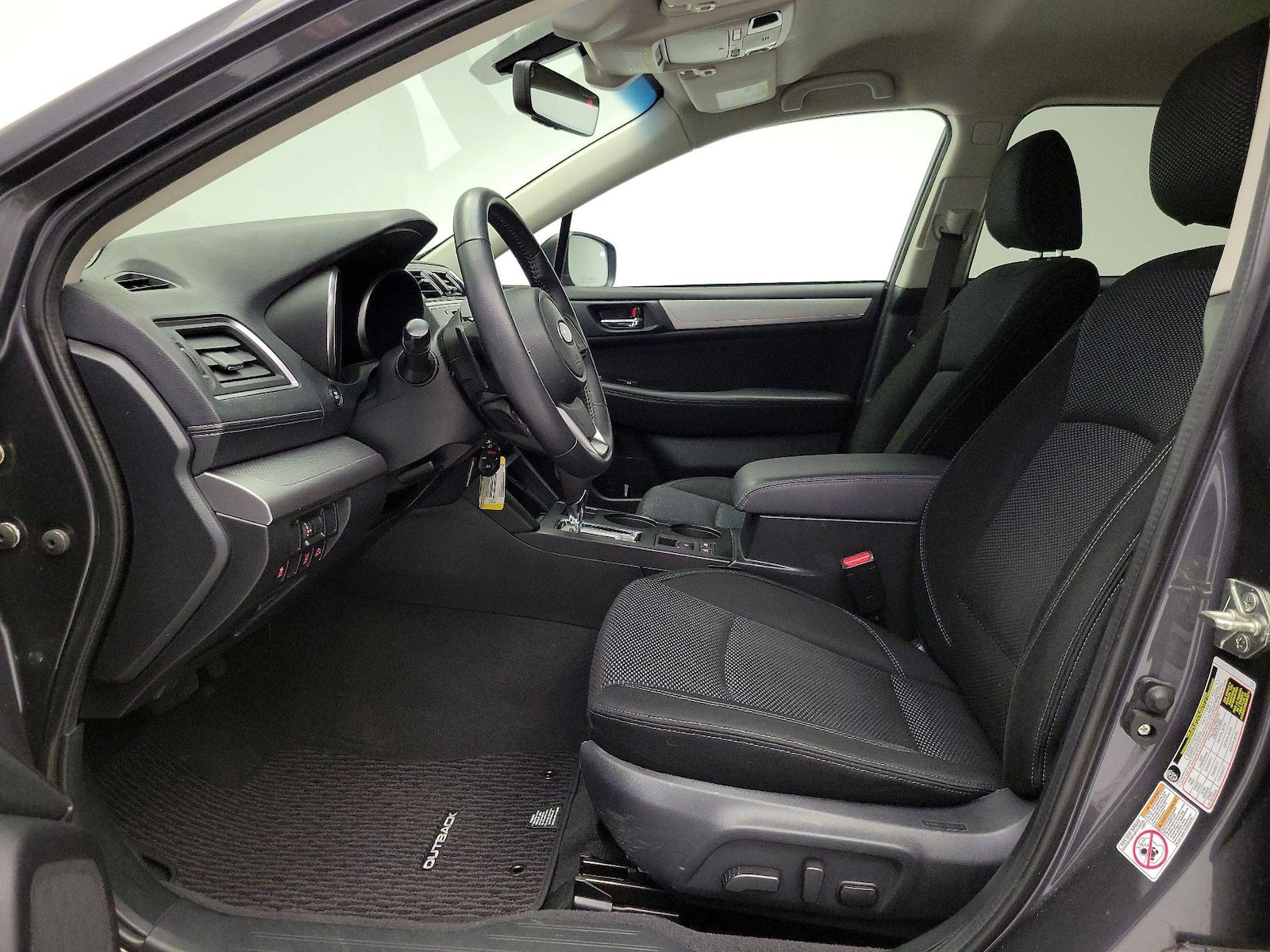 2019 Subaru Outback Premium - Photo 12