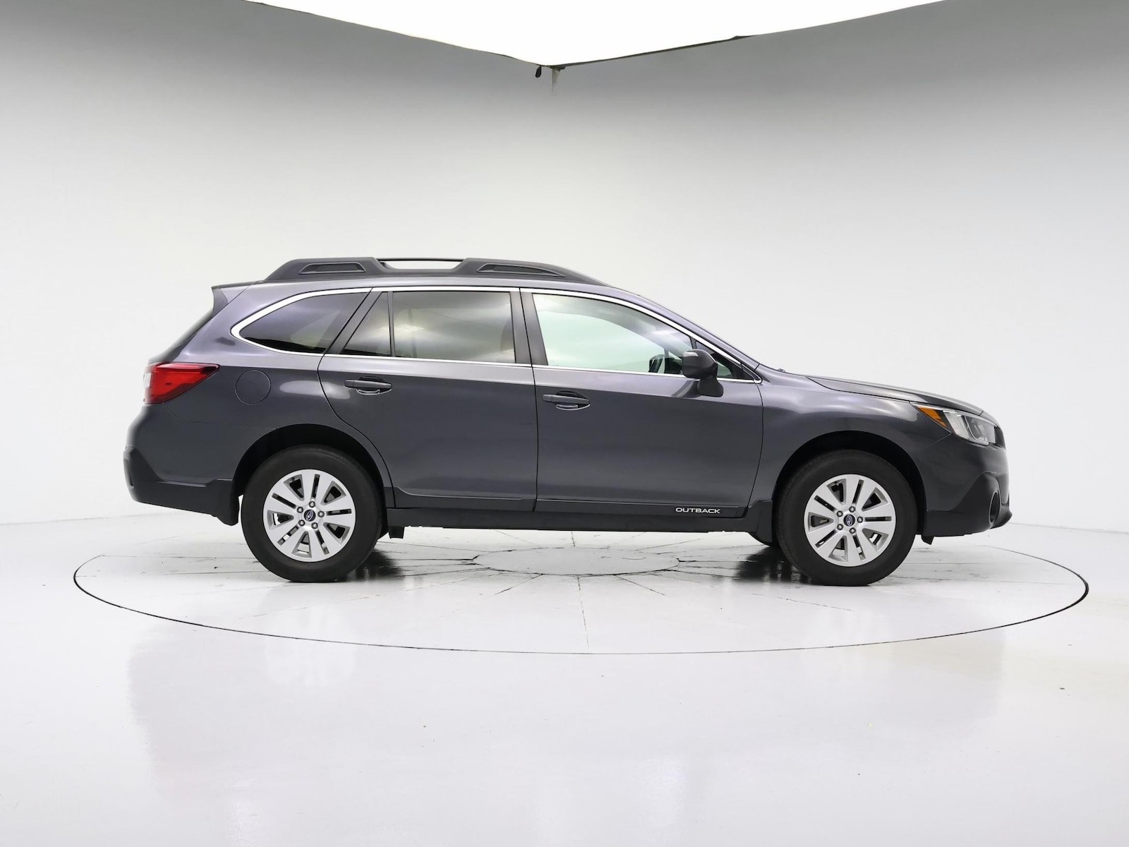 2019 Subaru Outback Premium - Photo 8