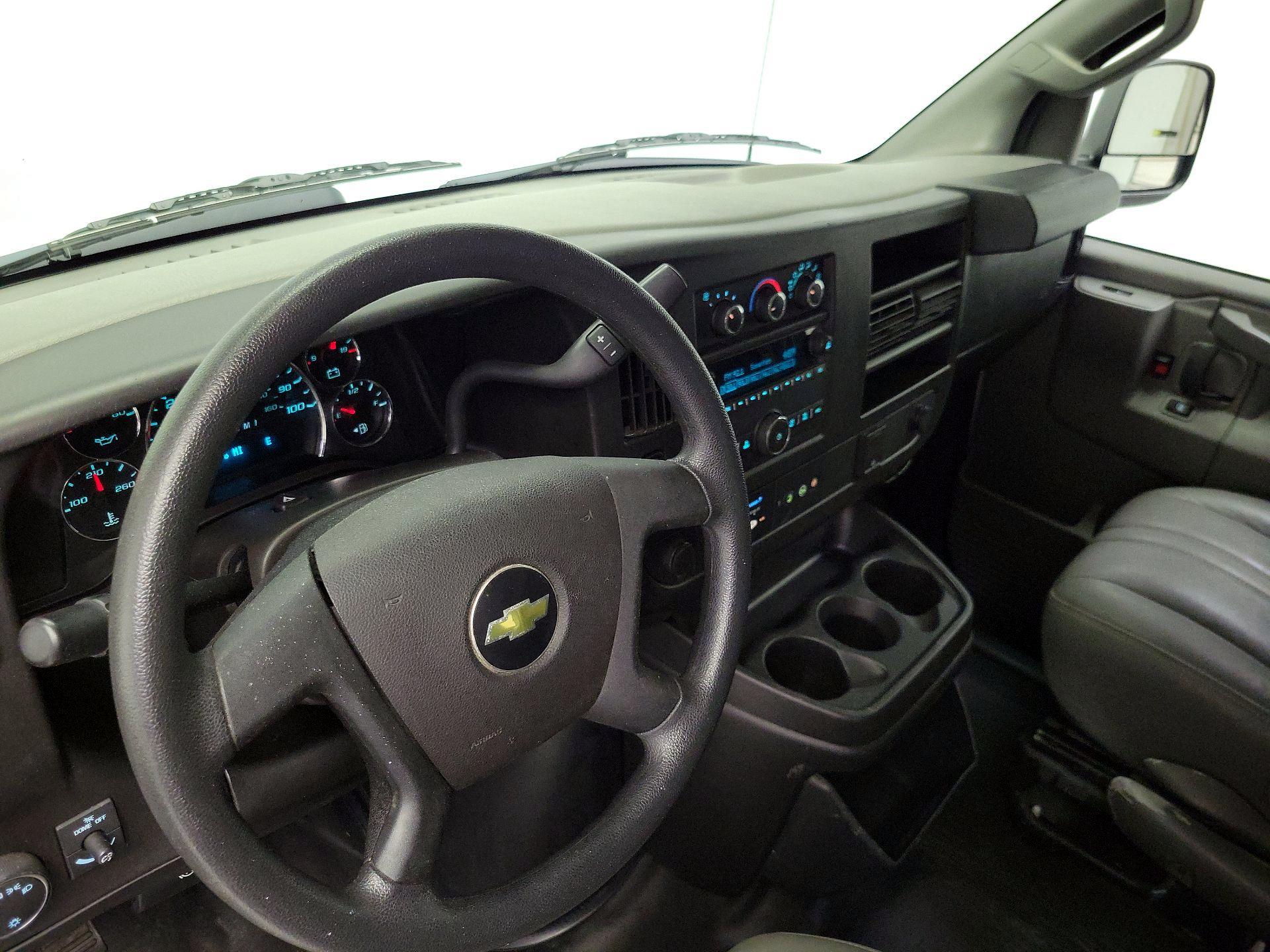 Thumbnail: 2018 Chevrolet Express - 9