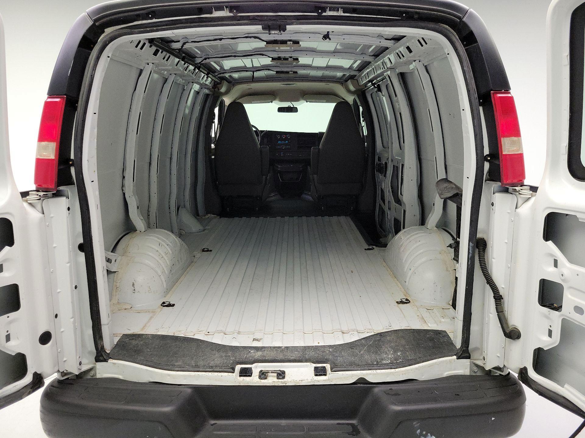 Thumbnail: 2018 Chevrolet Express - 17