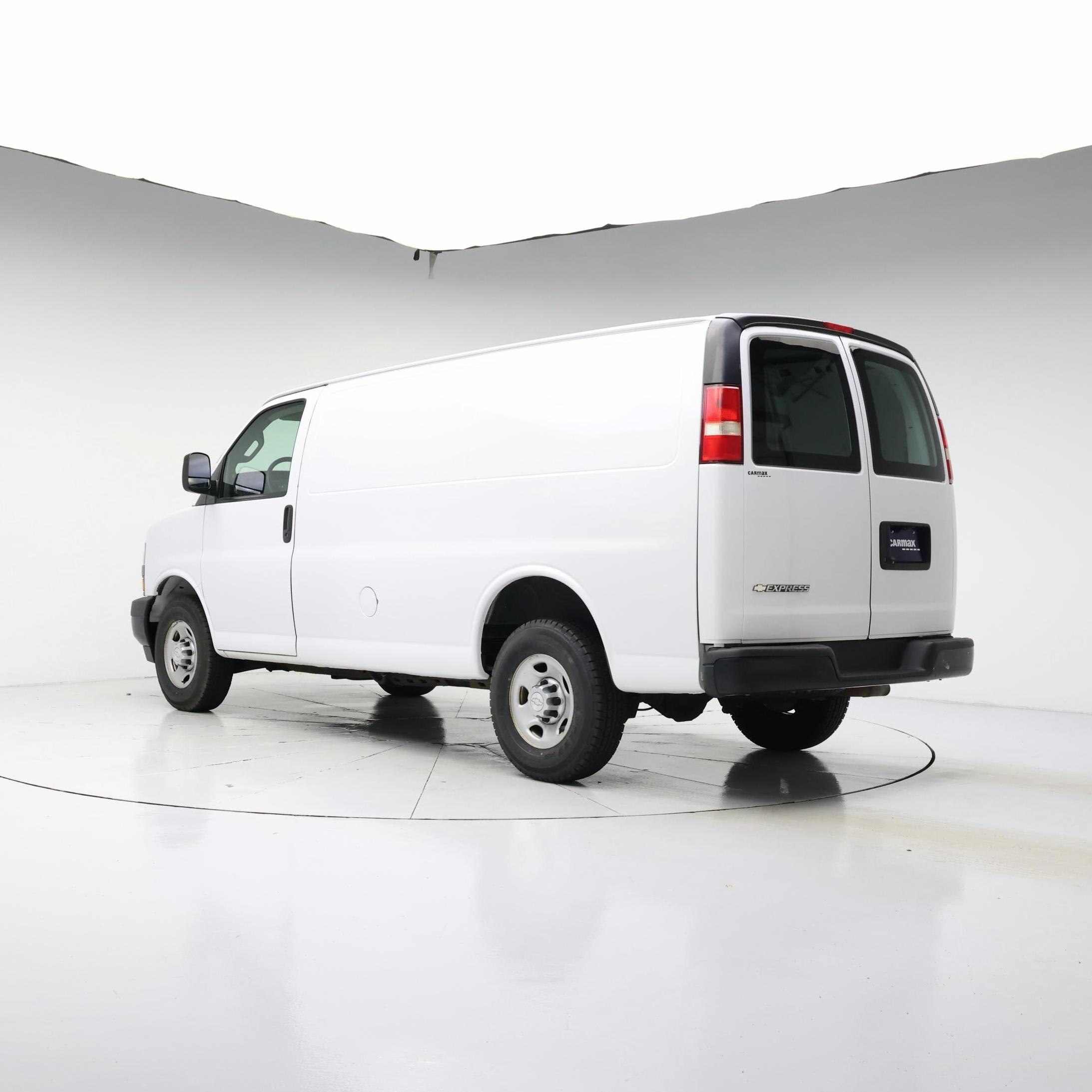 Thumbnail: 2018 Chevrolet Express - 2