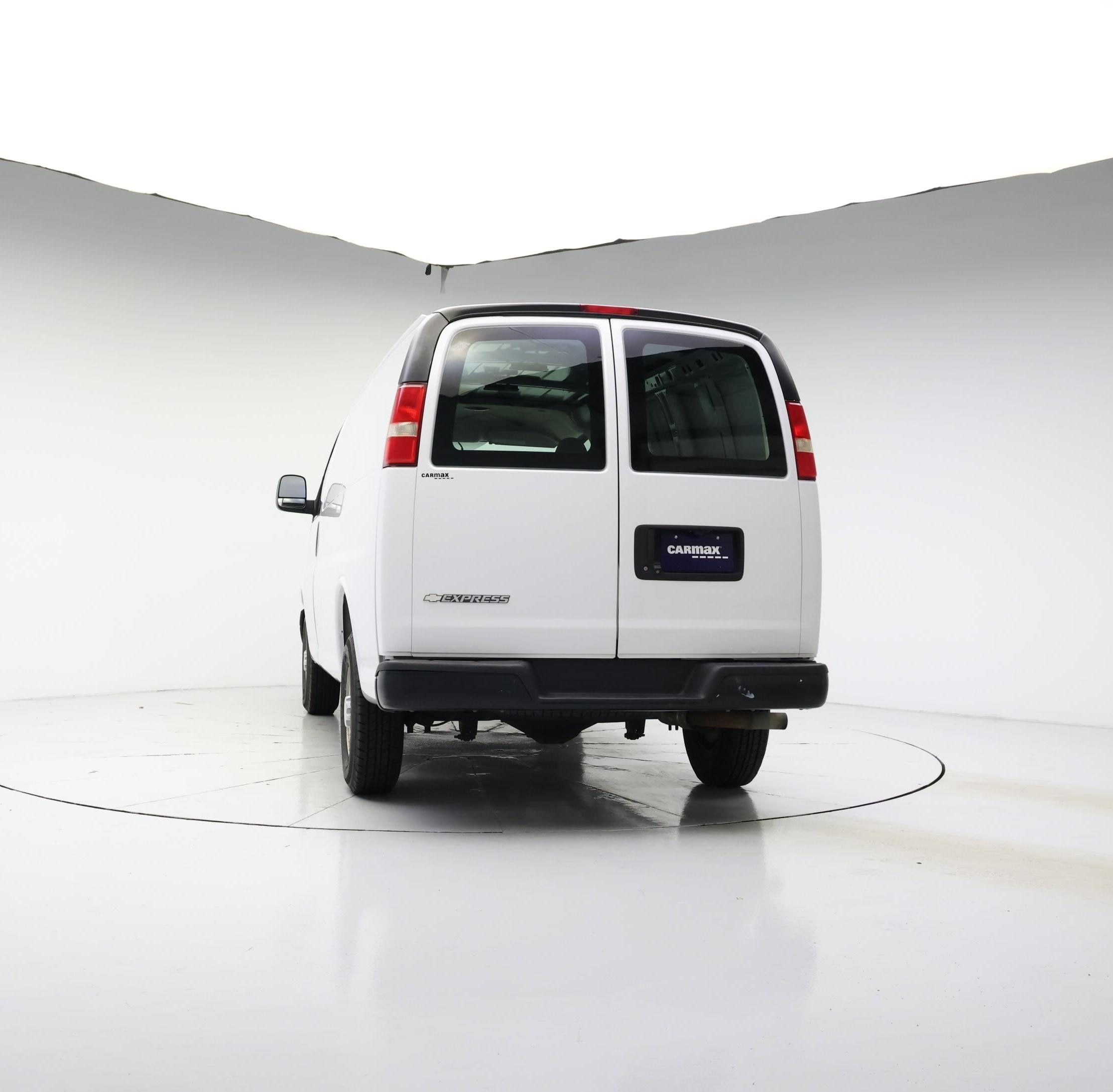Thumbnail: 2018 Chevrolet Express - 6