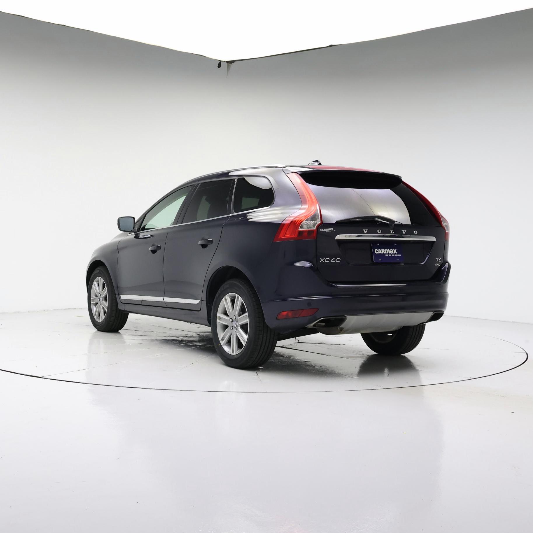 Thumbnail: 2016 Volvo XC60 - 2