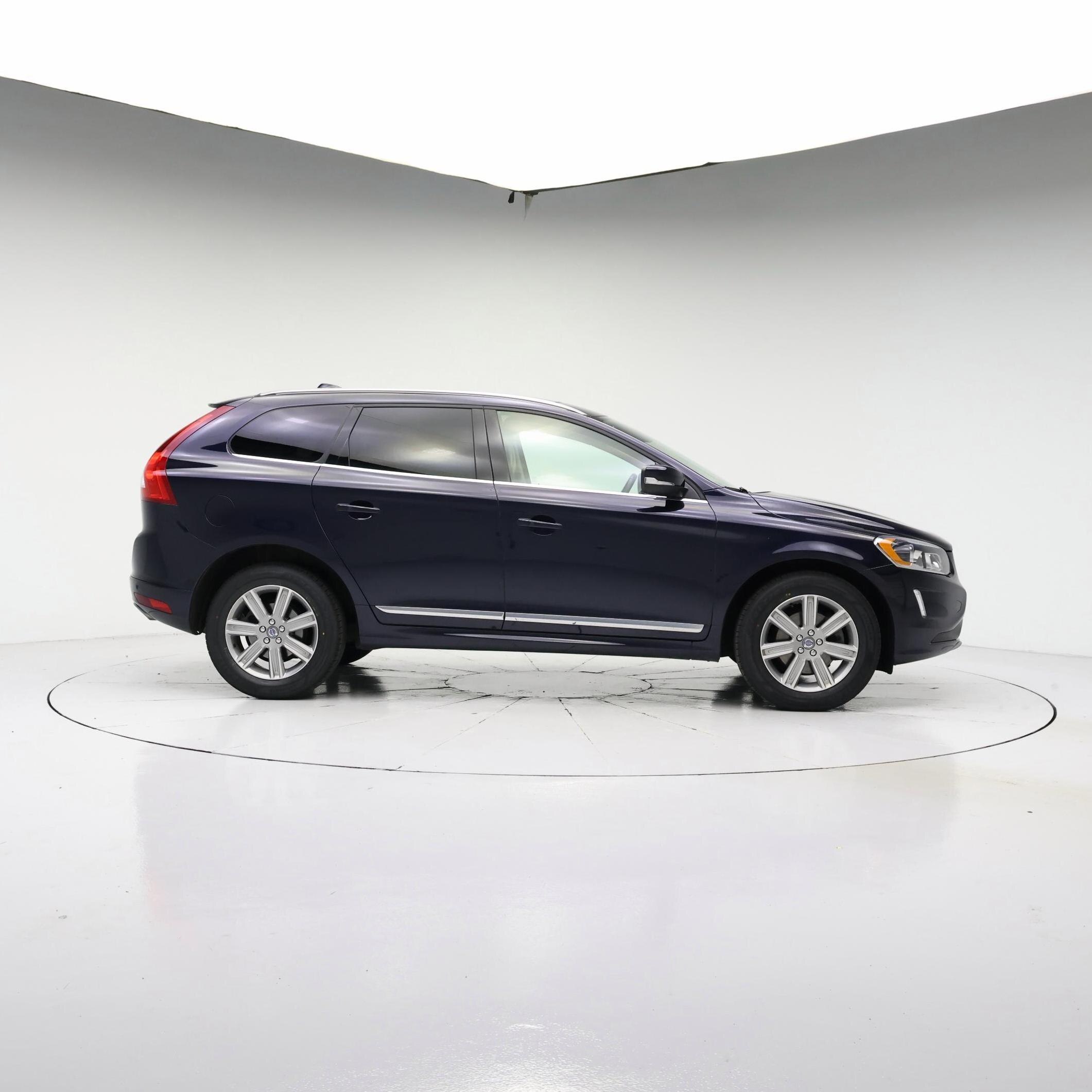 Thumbnail: 2016 Volvo XC60 - 7