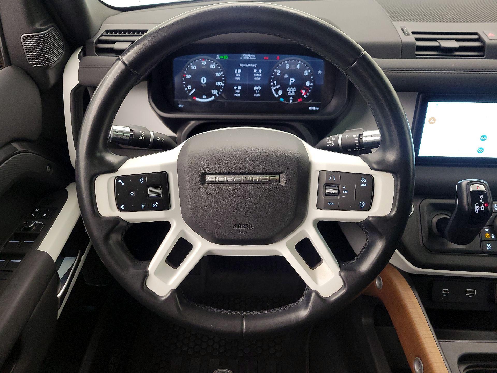 Thumbnail: 2022 Land Rover Defender - 10