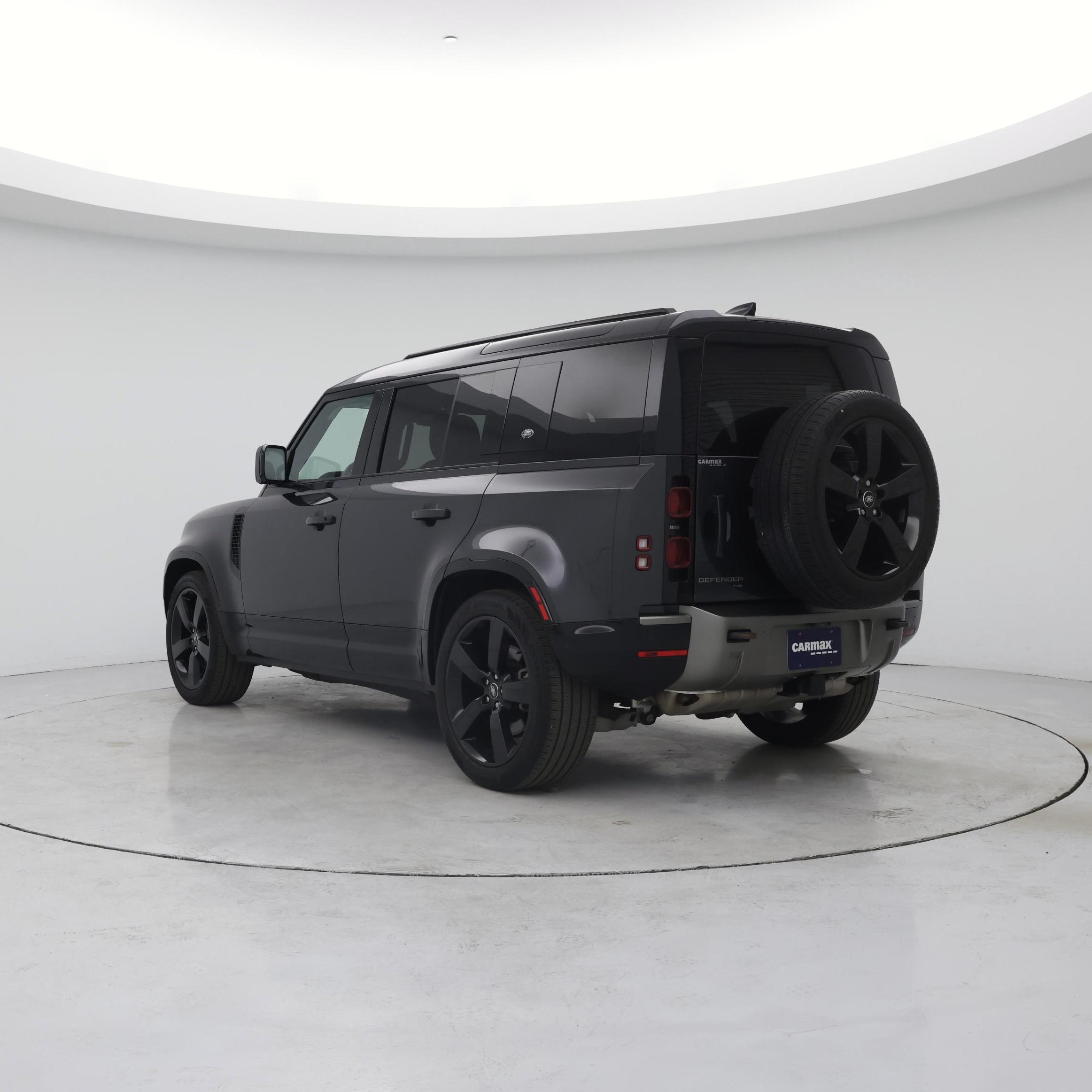 Thumbnail: 2022 Land Rover Defender - 2