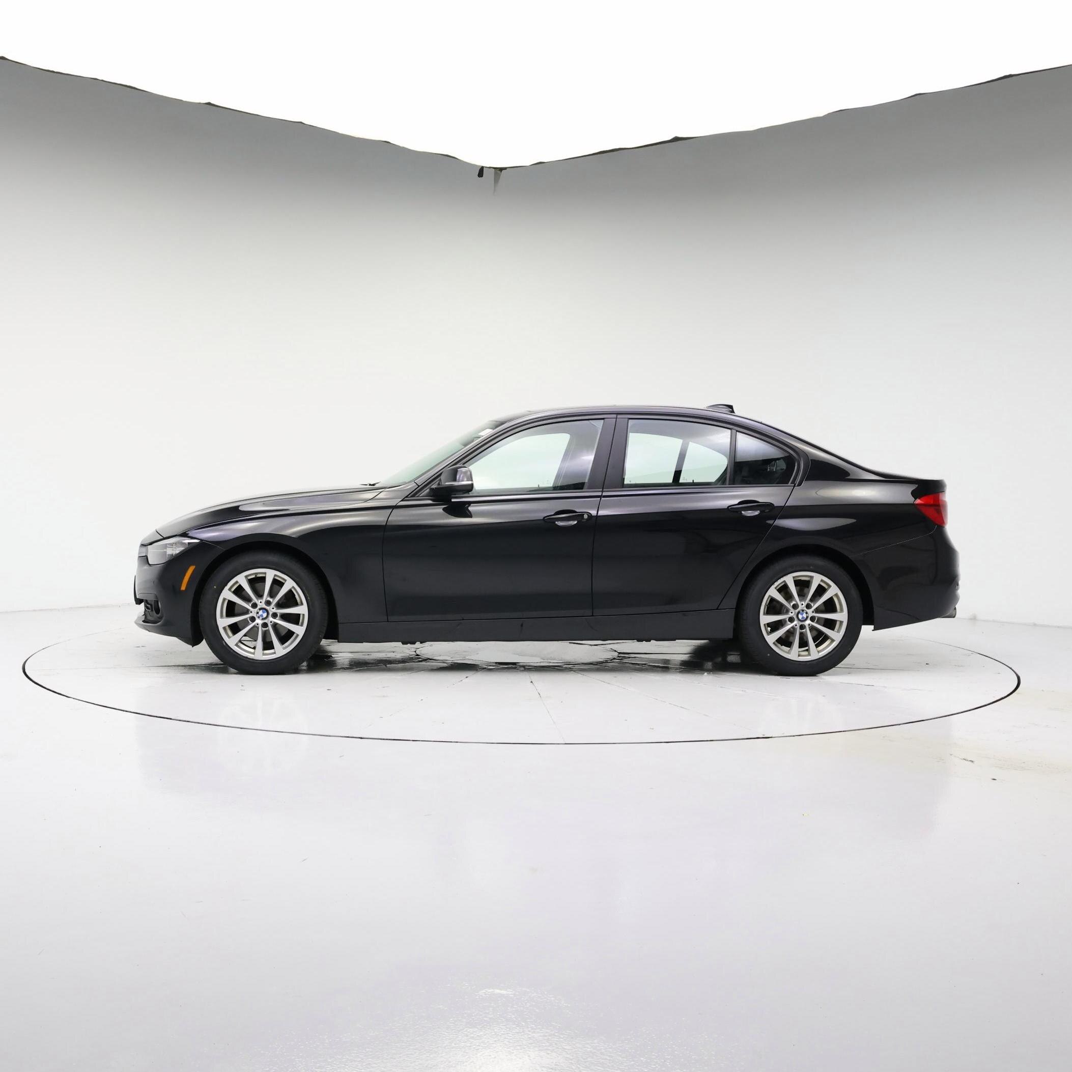 Thumbnail: 2016 BMW 3 Series - 3
