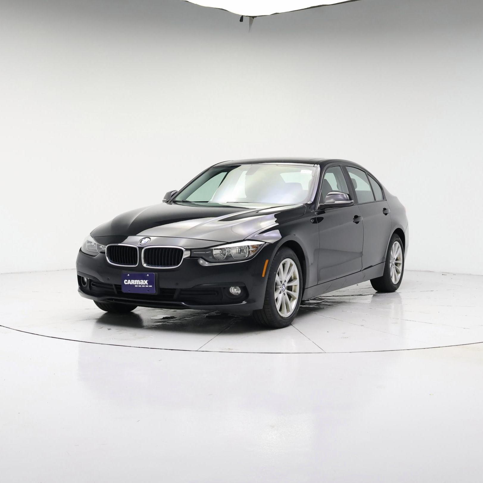 Thumbnail: 2016 BMW 3 Series - 4