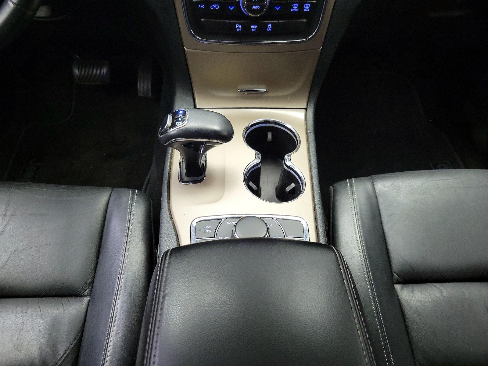 2015 Jeep Grand Cherokee Limited - Photo 19