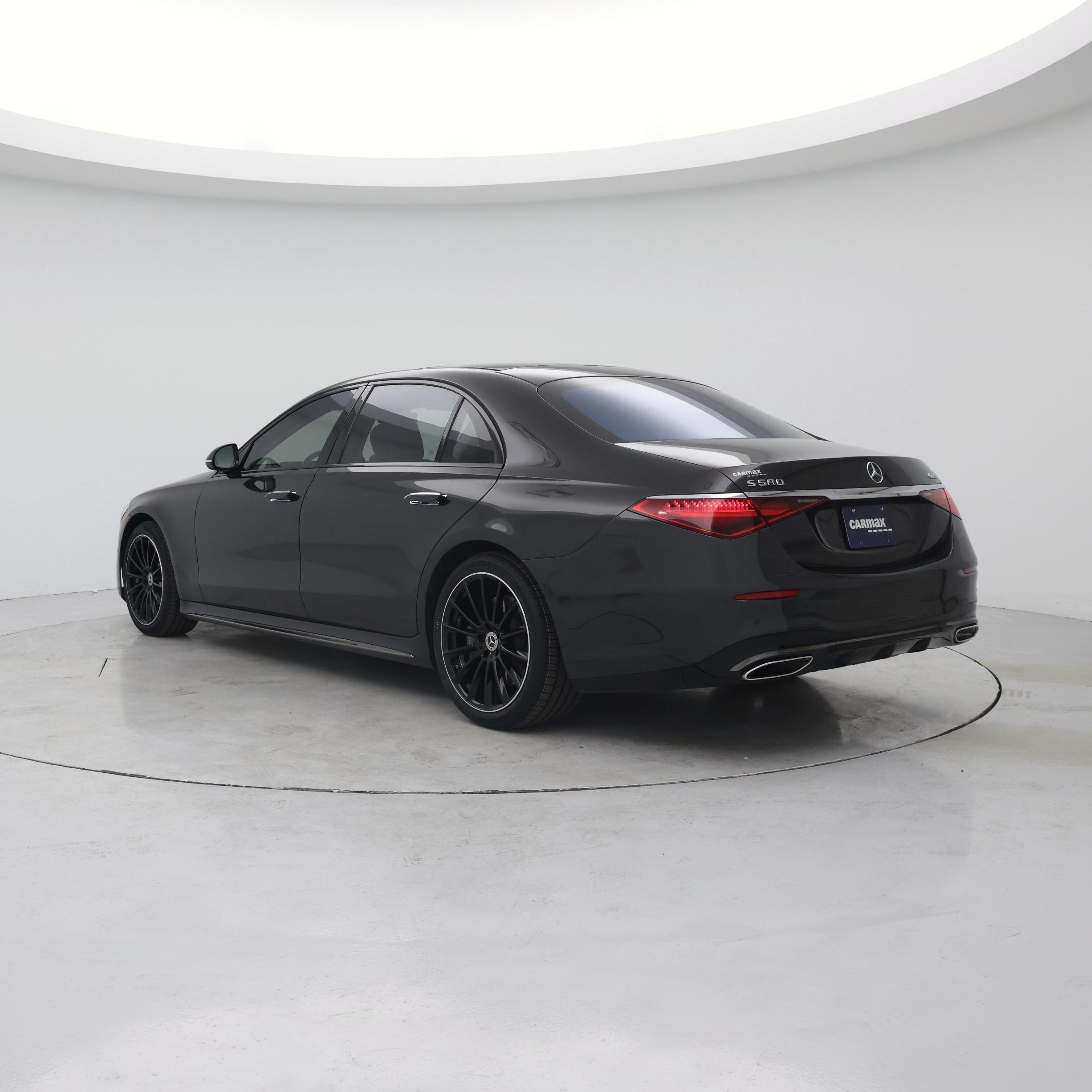 Thumbnail: 2023 Mercedes-Benz S-Class - 2