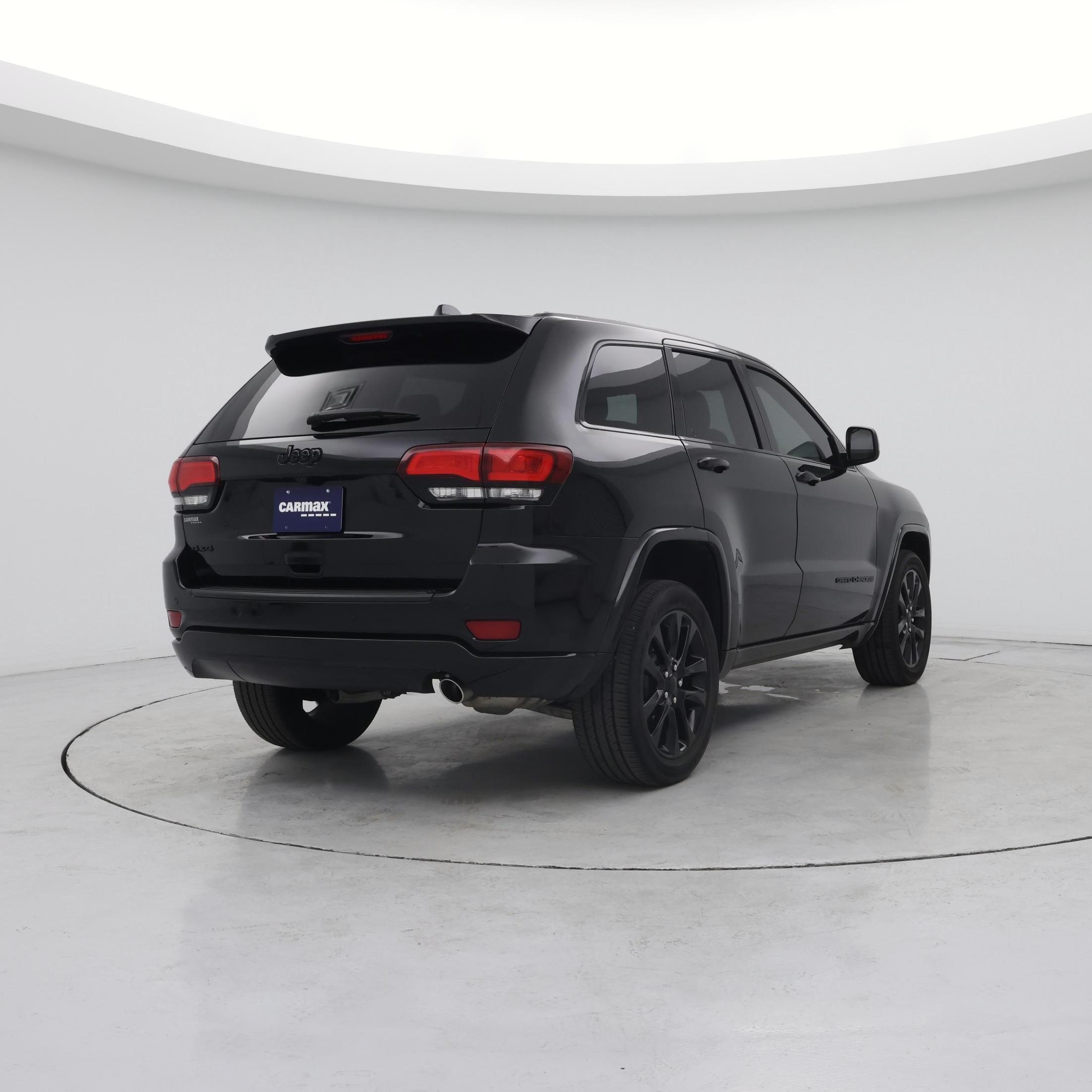 Thumbnail: 2021 Jeep Grand Cherokee - 8