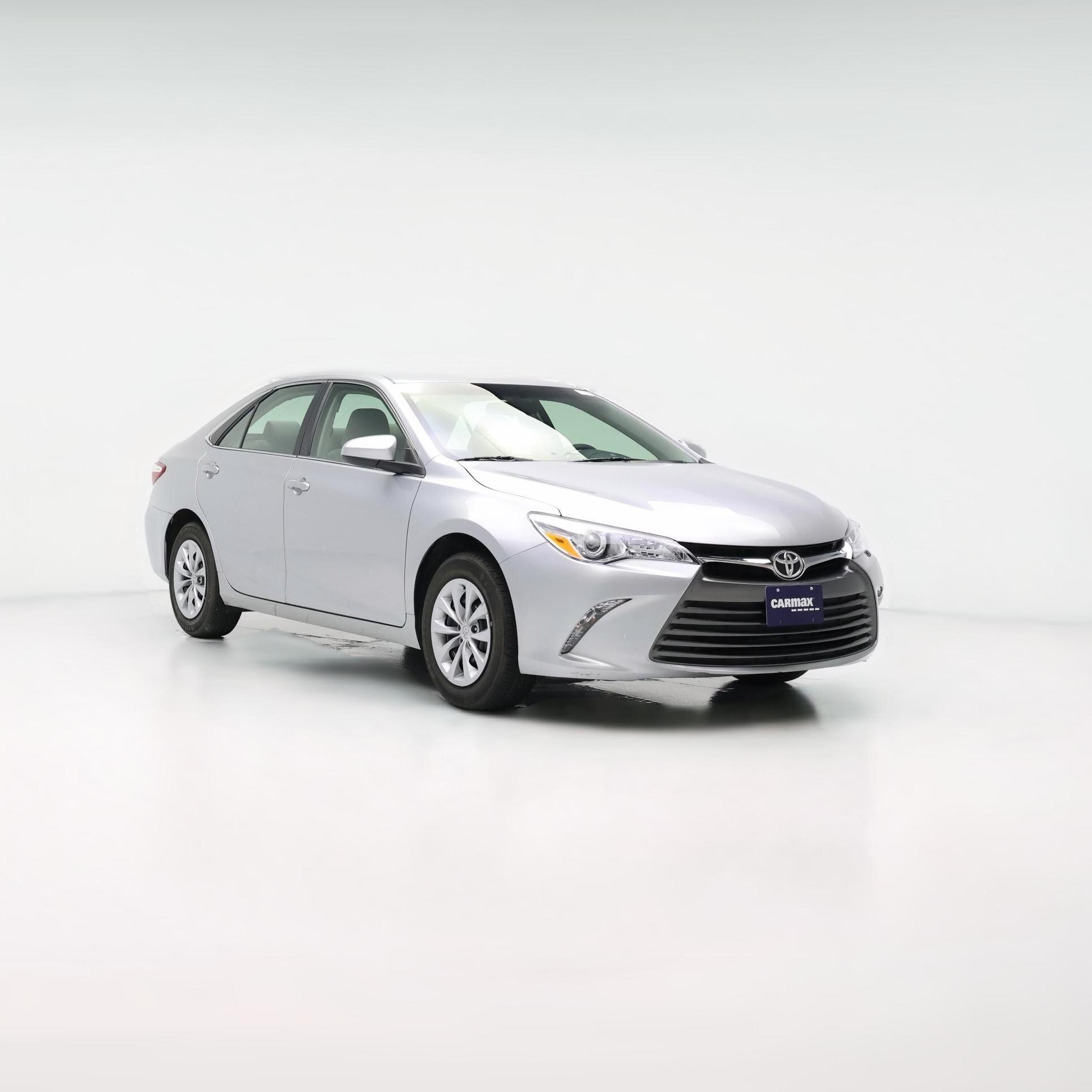 Thumbnail: 2017 Toyota Camry - 1