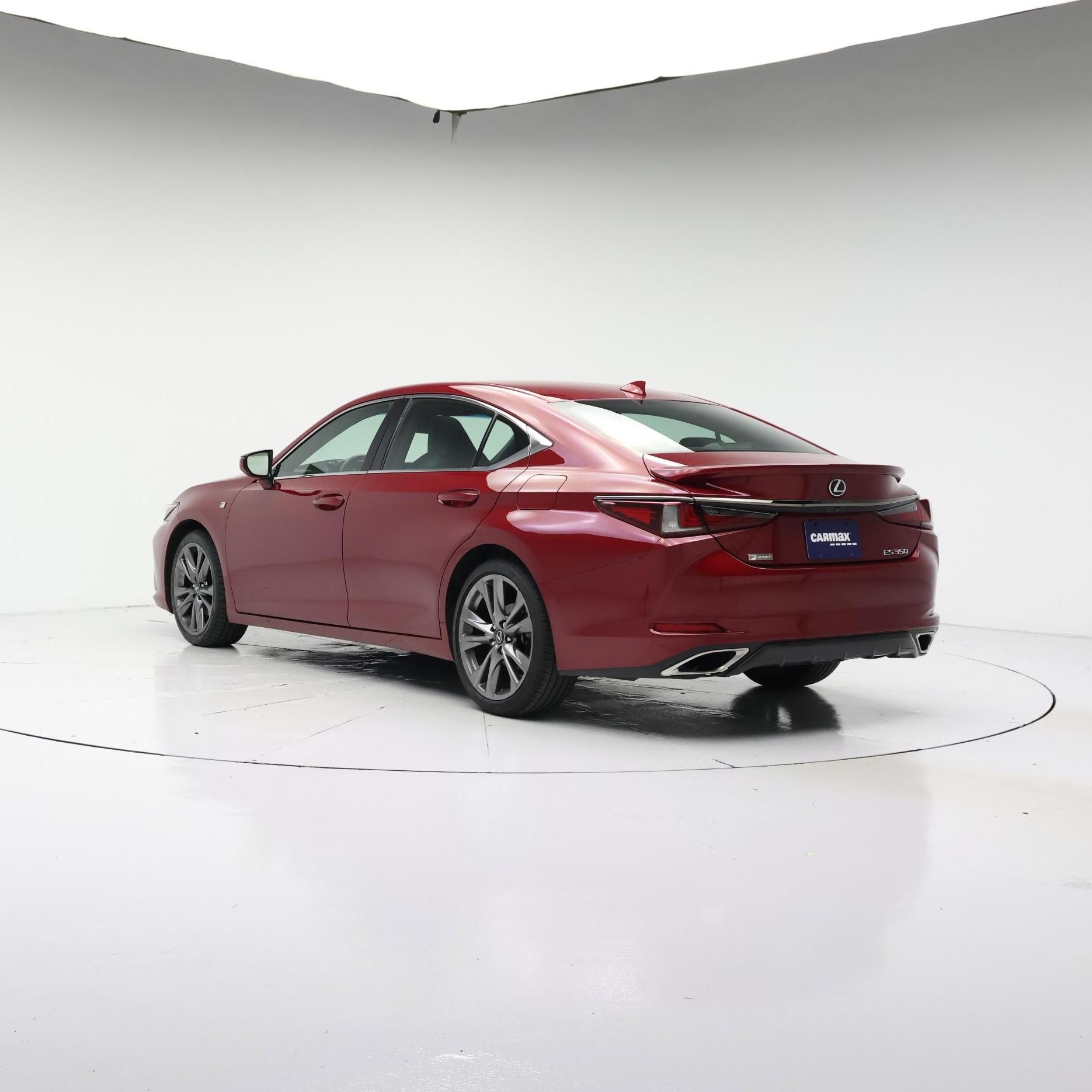 Thumbnail: 2019 Lexus ES - 2