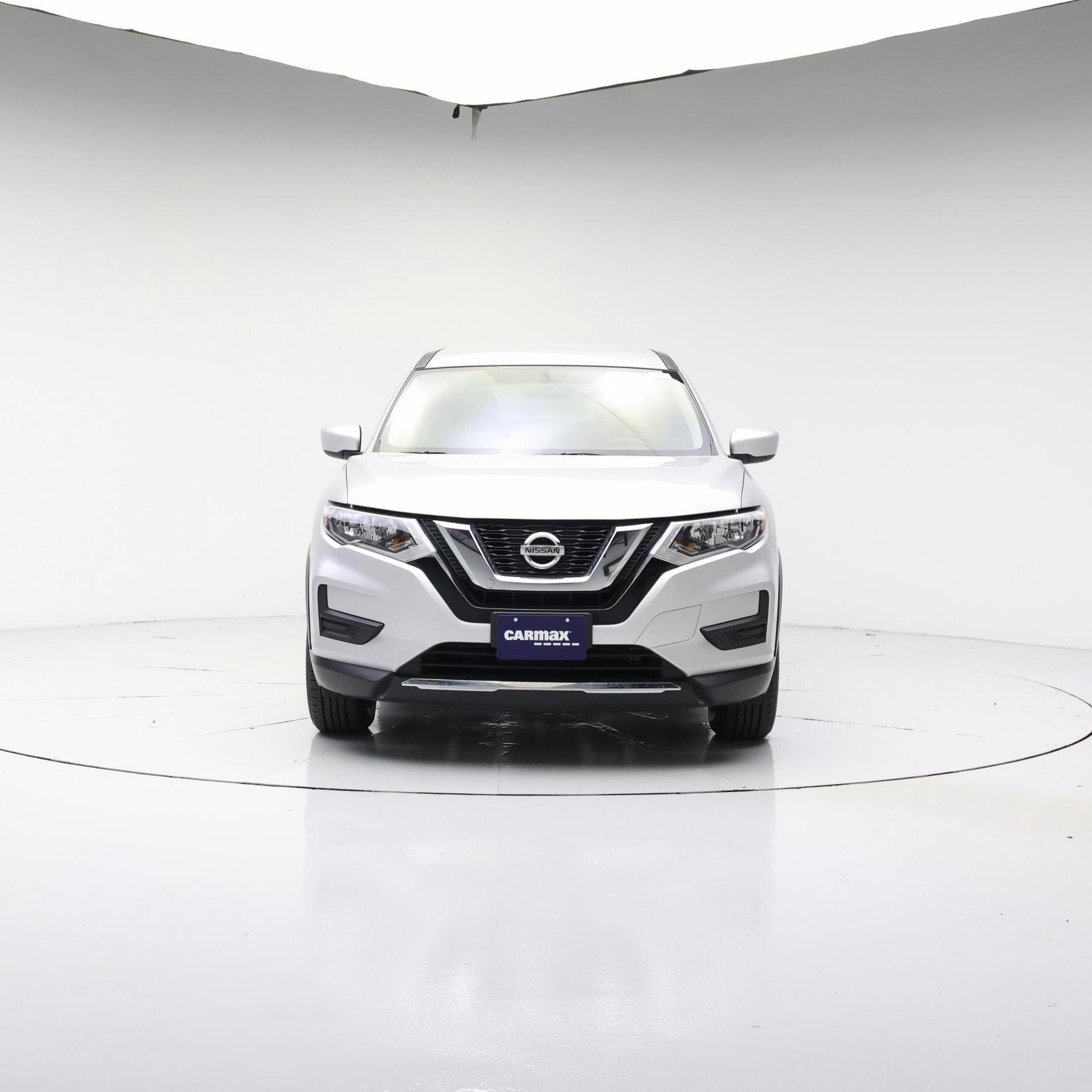 Thumbnail: 2017 Nissan Rogue - 5