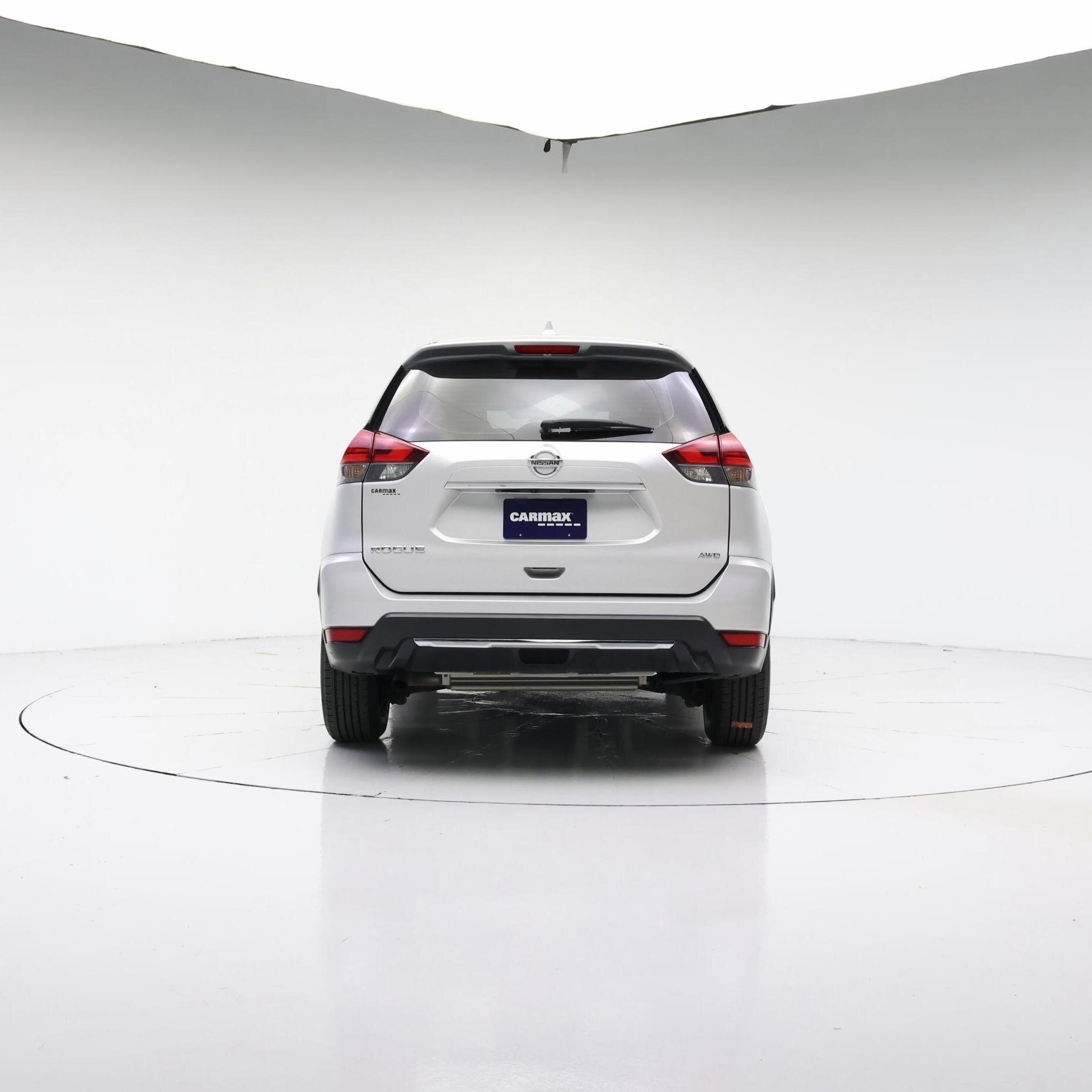 Thumbnail: 2017 Nissan Rogue - 6