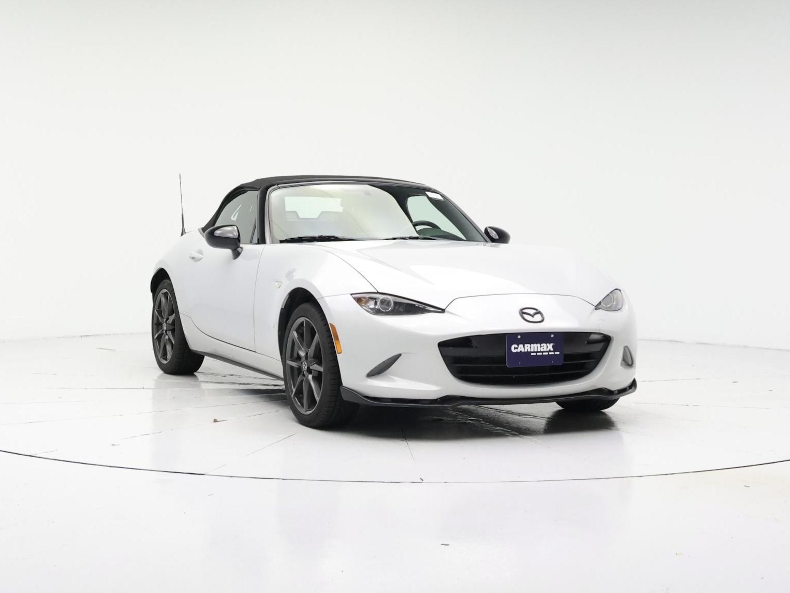 2017 Mazda MX-5 Miata Club - Photo 2