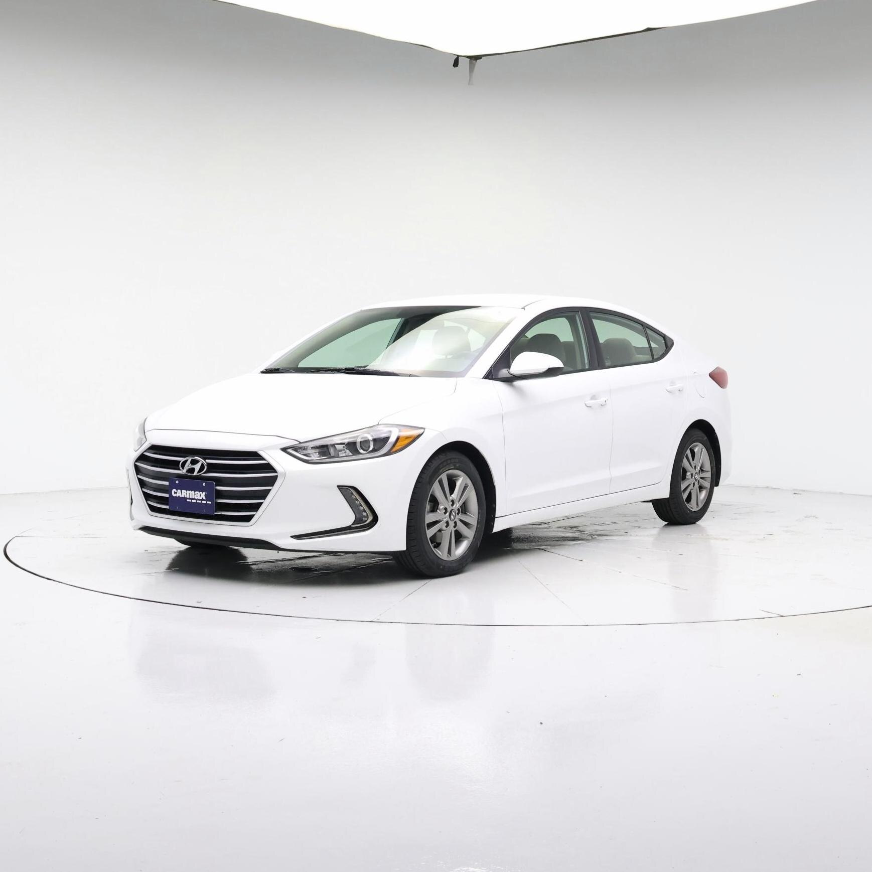 Thumbnail: 2017 Hyundai Elantra - 4