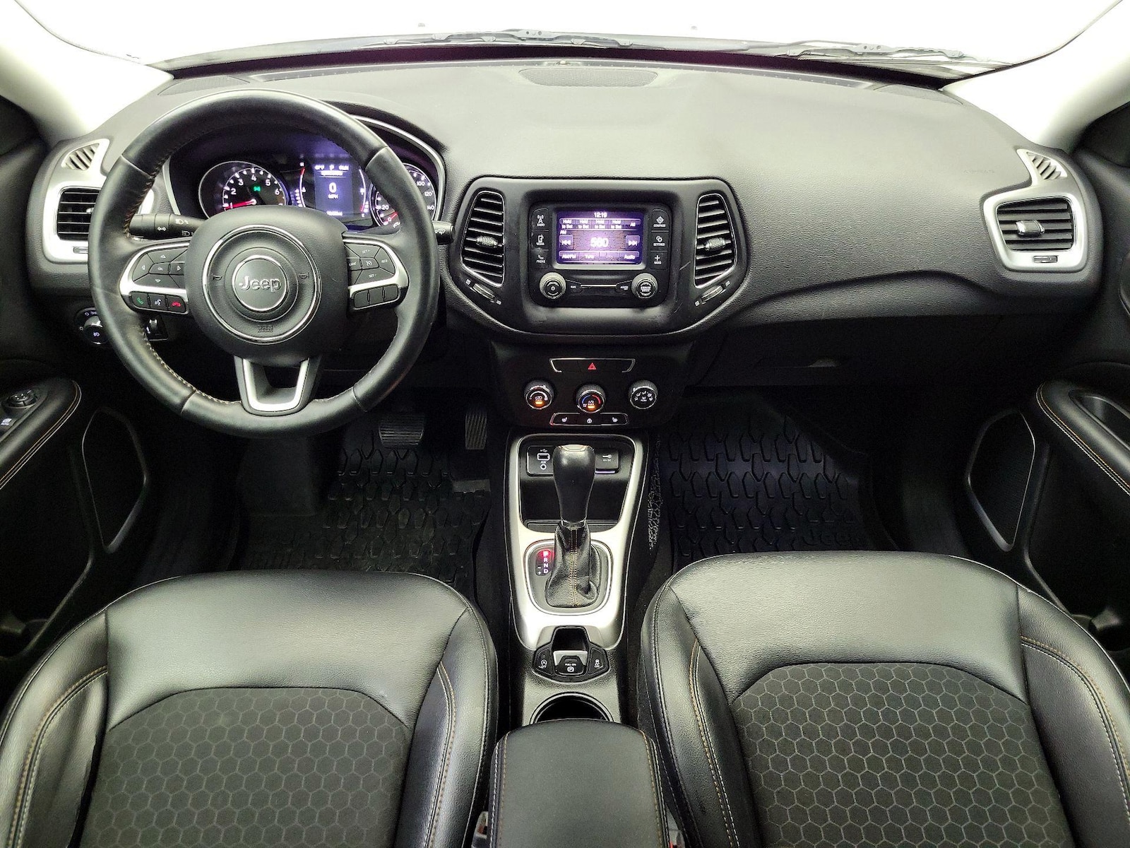 2018 Jeep Compass Latitude - Photo 10