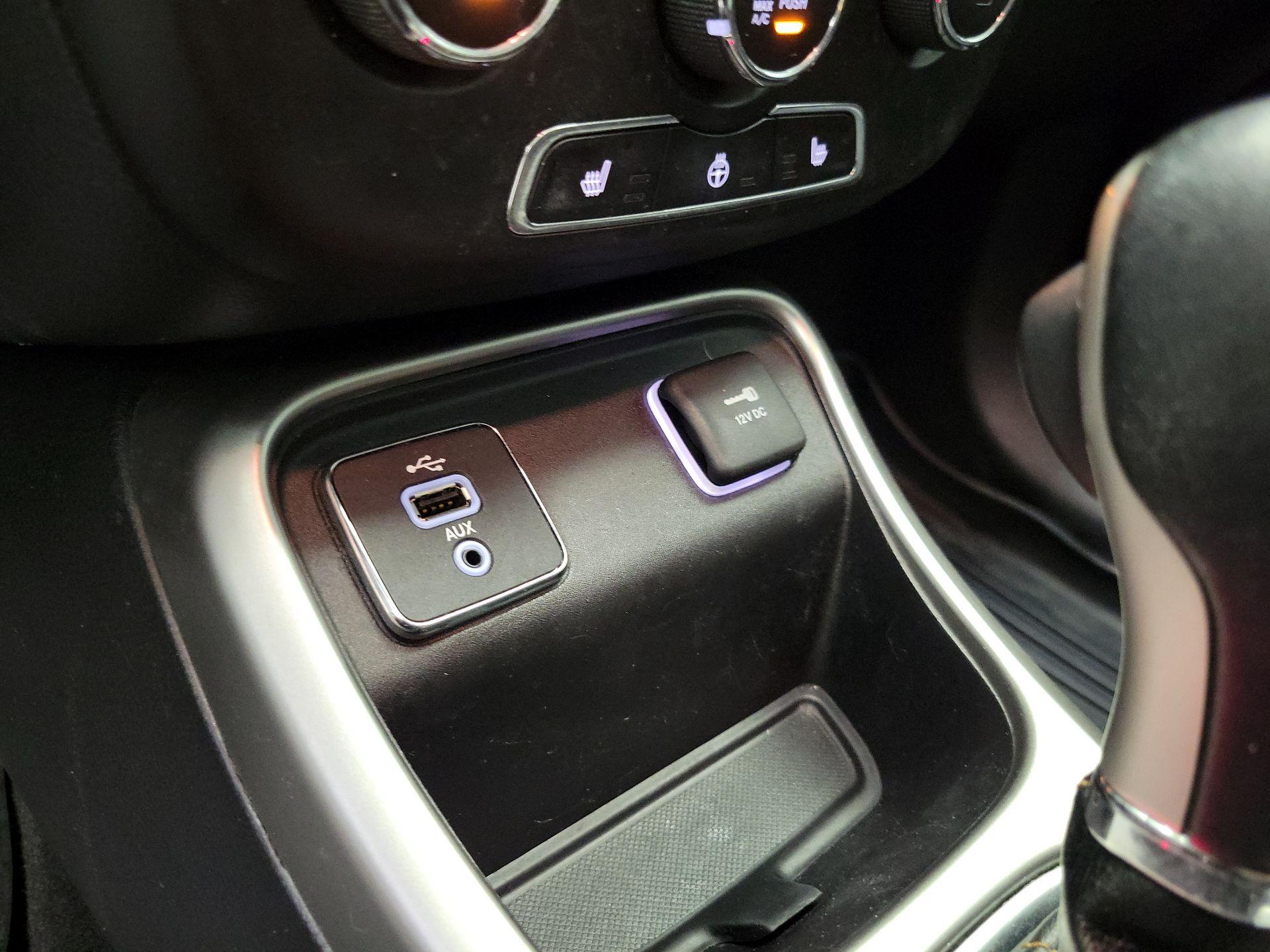 Thumbnail: 2018 Jeep Compass - 18
