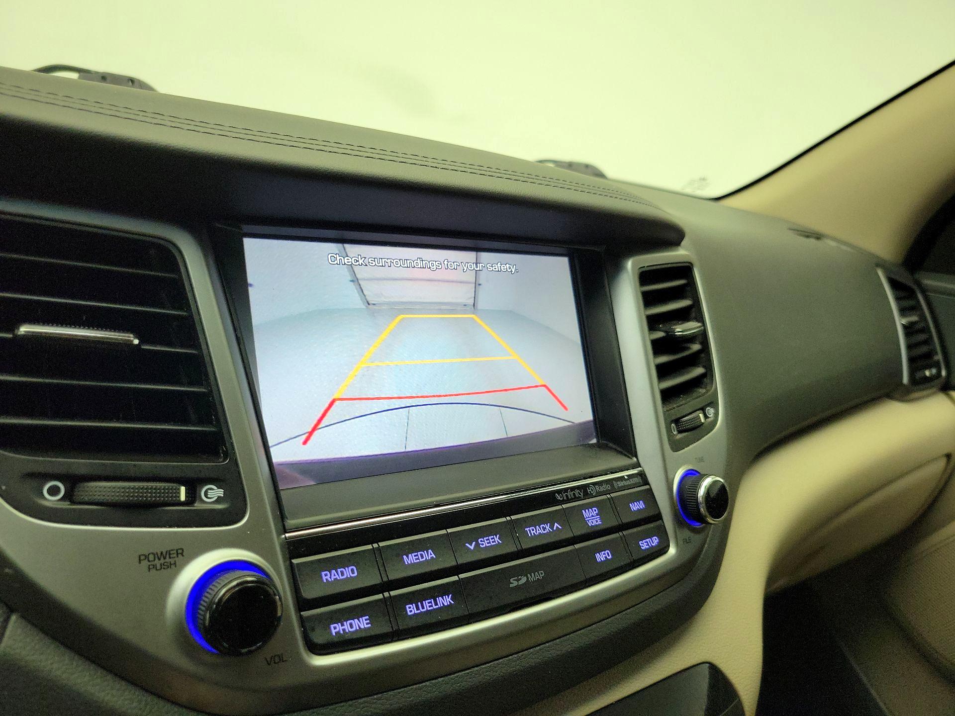 Thumbnail: 2017 Hyundai Tucson - 15