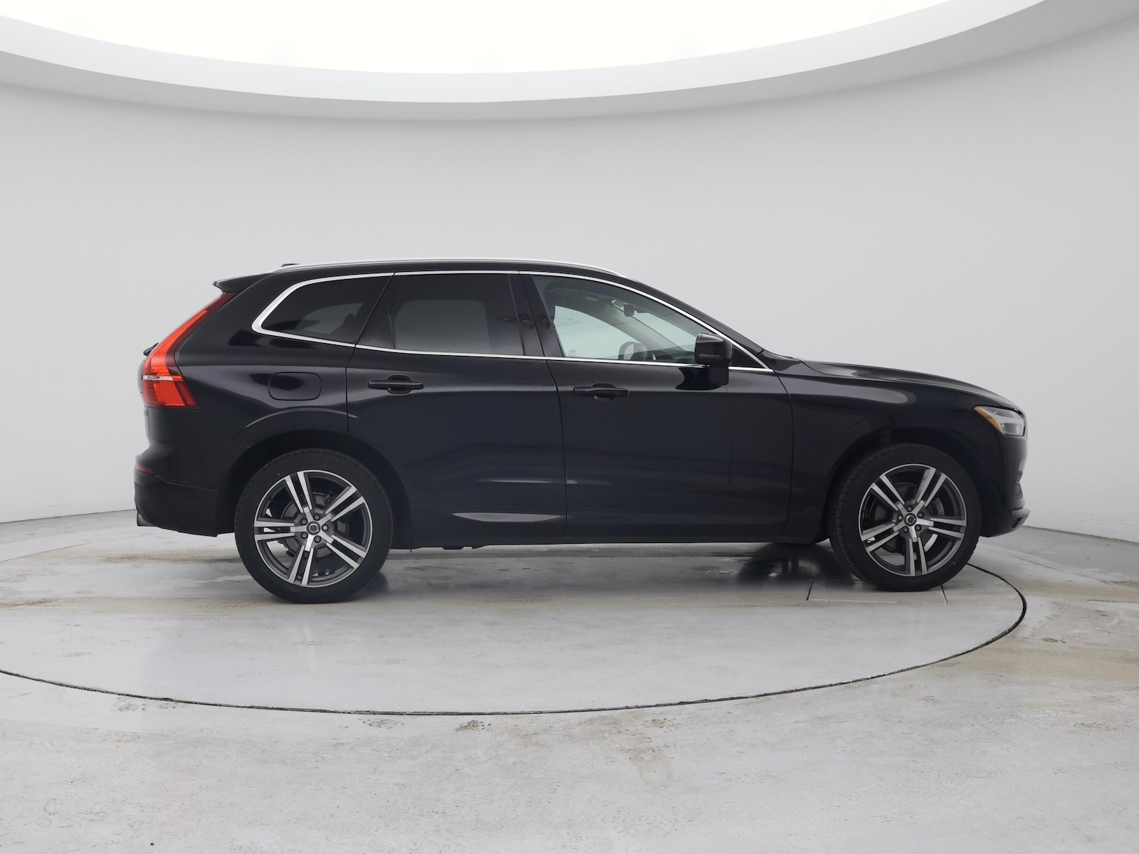2020 Volvo XC60 Momentum - Photo 8