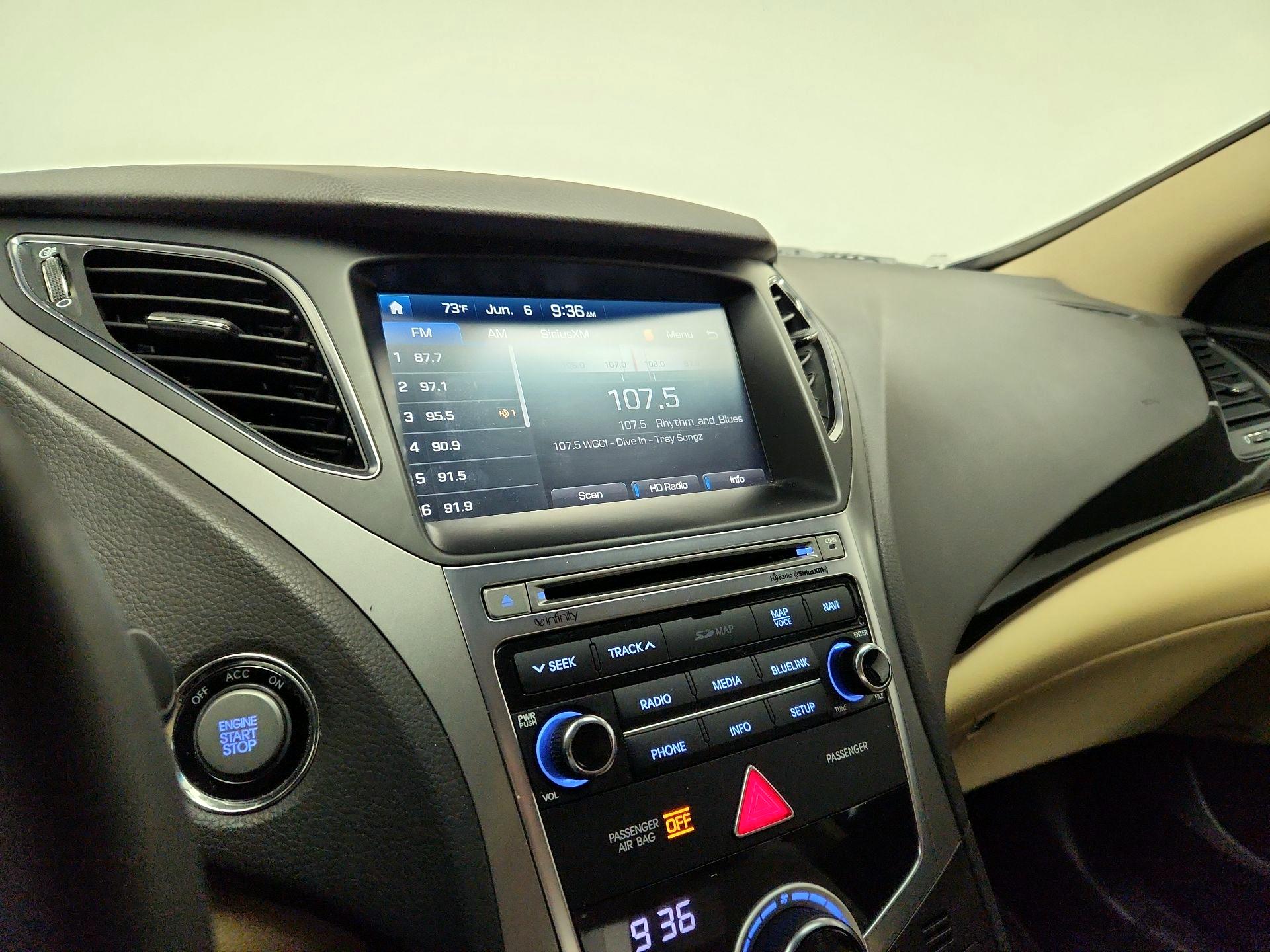 Thumbnail: 2016 Hyundai Azera - 16