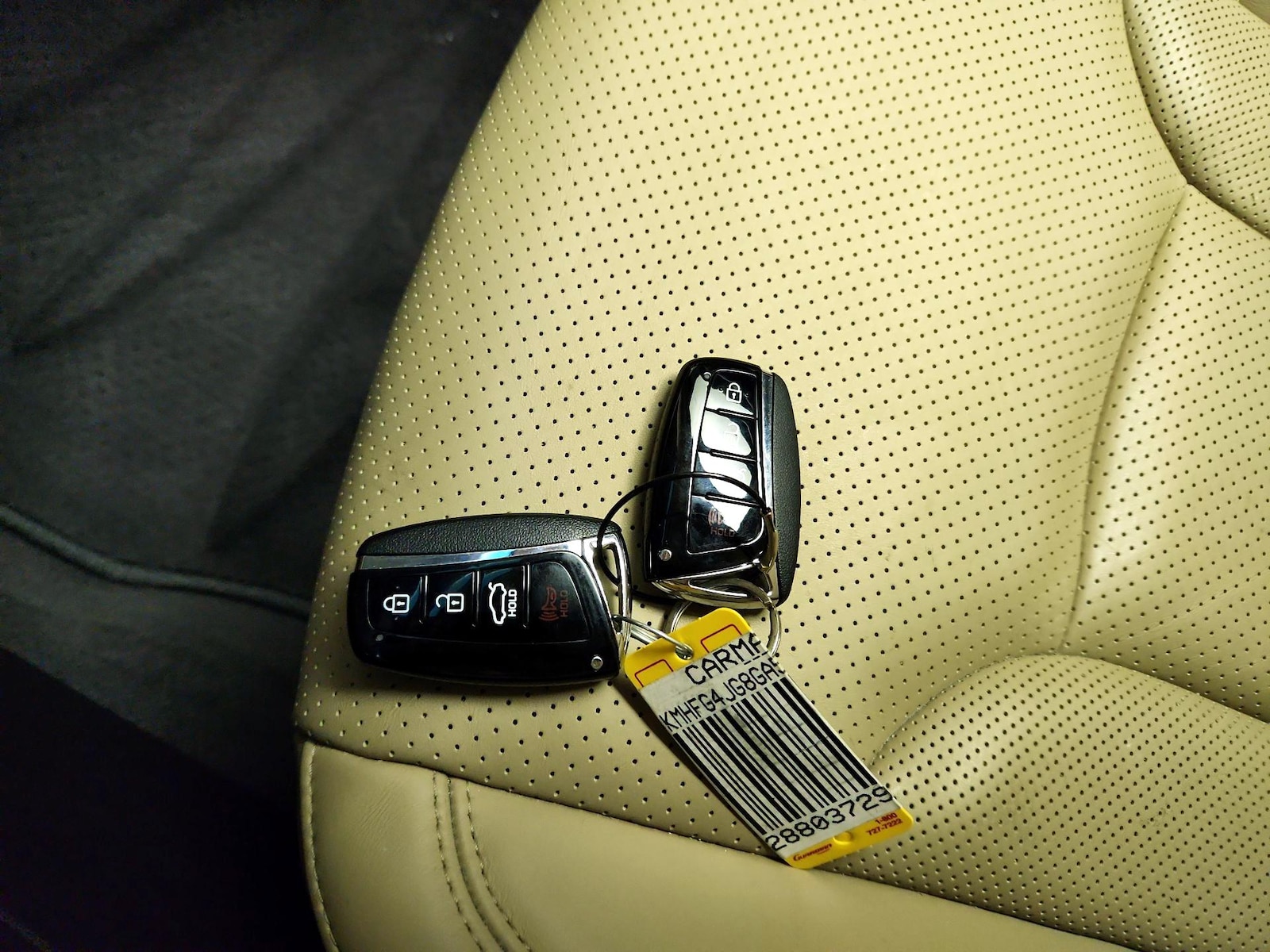 2016 Hyundai Azera Base - Photo 24