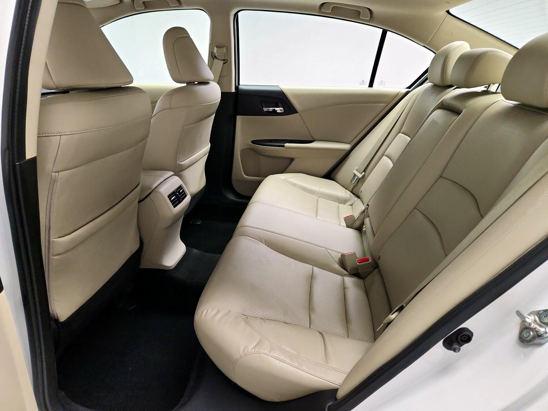 Thumbnail: 2016 Honda Accord - 20